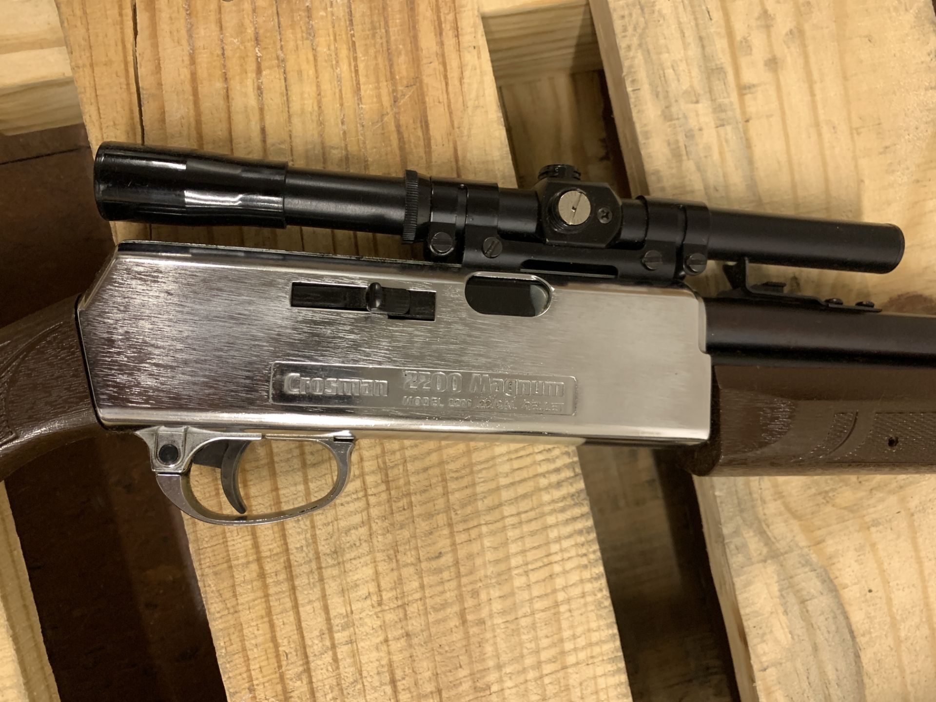 Vintage Crosman 2200 Magnum .22 Caliber Pellet Airgun With Sight And Case - Image 2 of 4