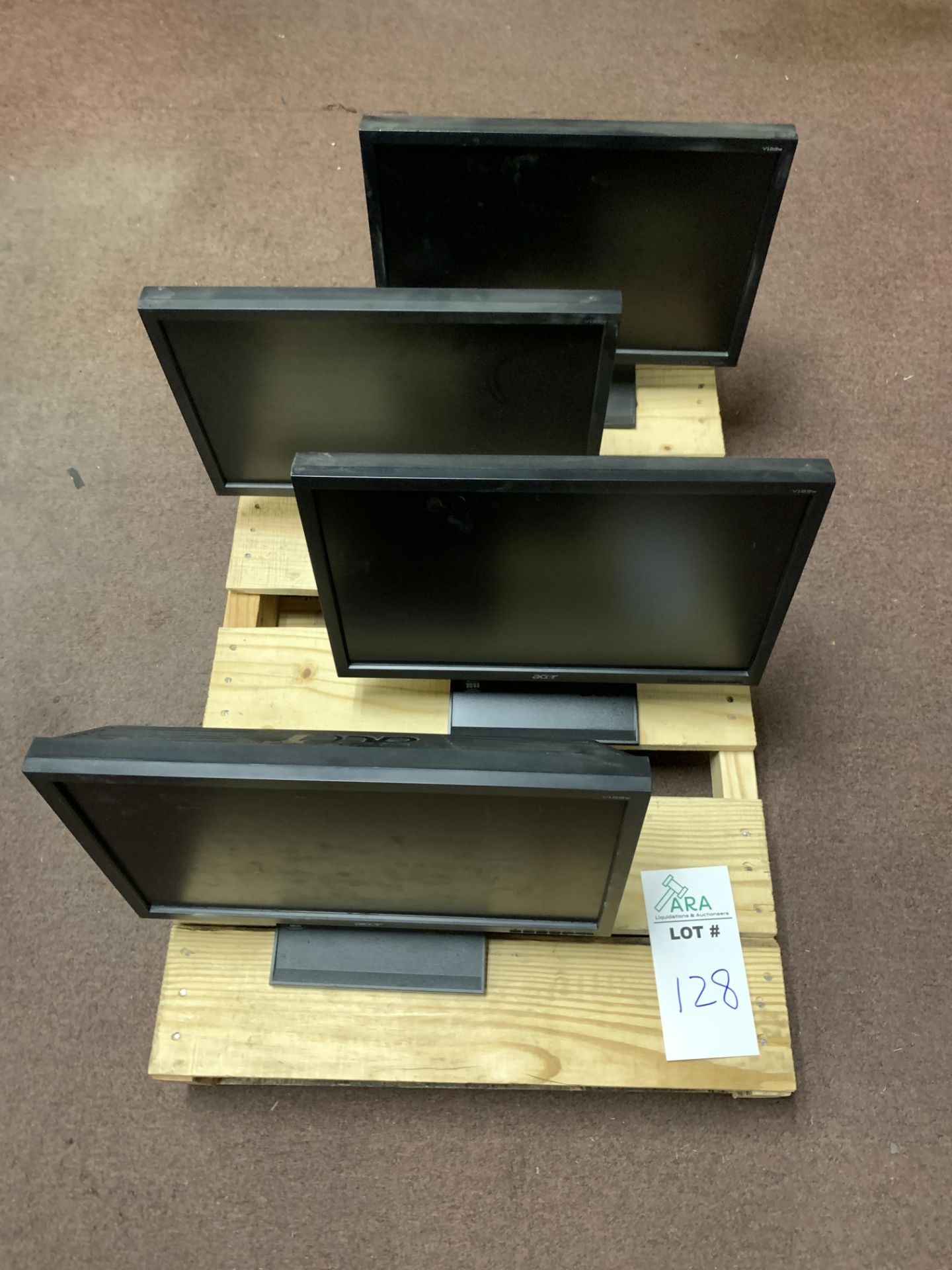 4 ACER V193W MONITORS.  ALL ITEMS ARE SOLD AS IS UNTESTED BUT CAME FROM A WORKING ENVIRONMENT. NOT - Image 4 of 4