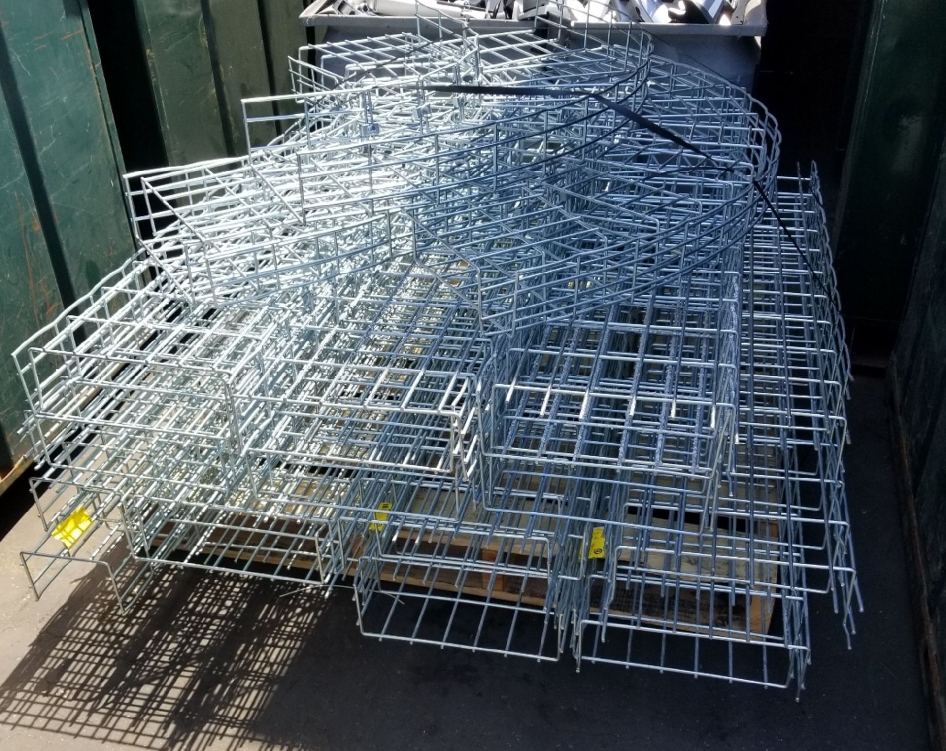 EATON B-Line Series, Cable Trays for Low Voltage Wires, FT 4x12x10 ELG**If won, must be picked up in