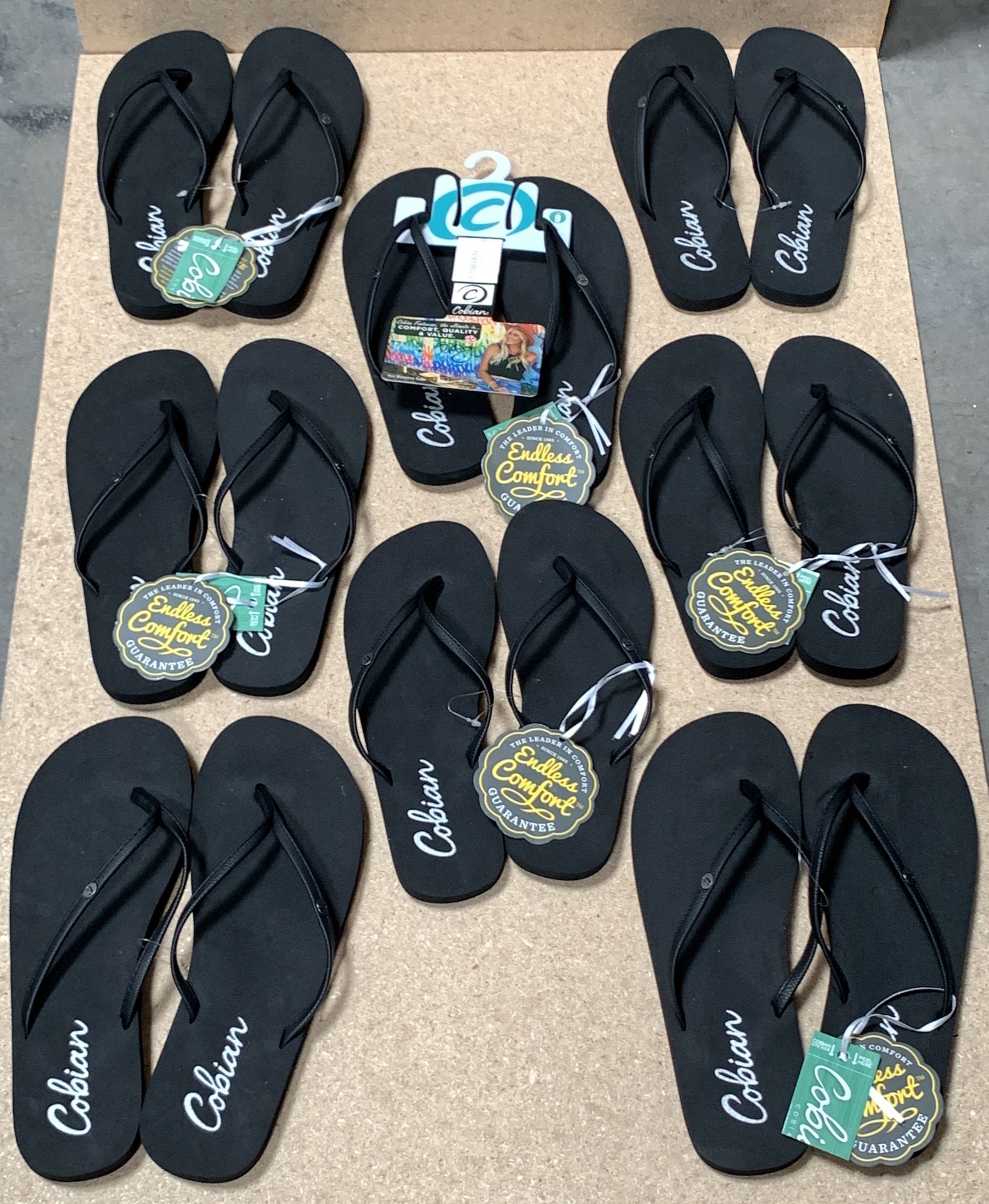 8 Pairs Cobian Flip Flop Sandals, Nias Bounce Black, New w. Tags, Various Sizes (Retail $264) - Image 2 of 4