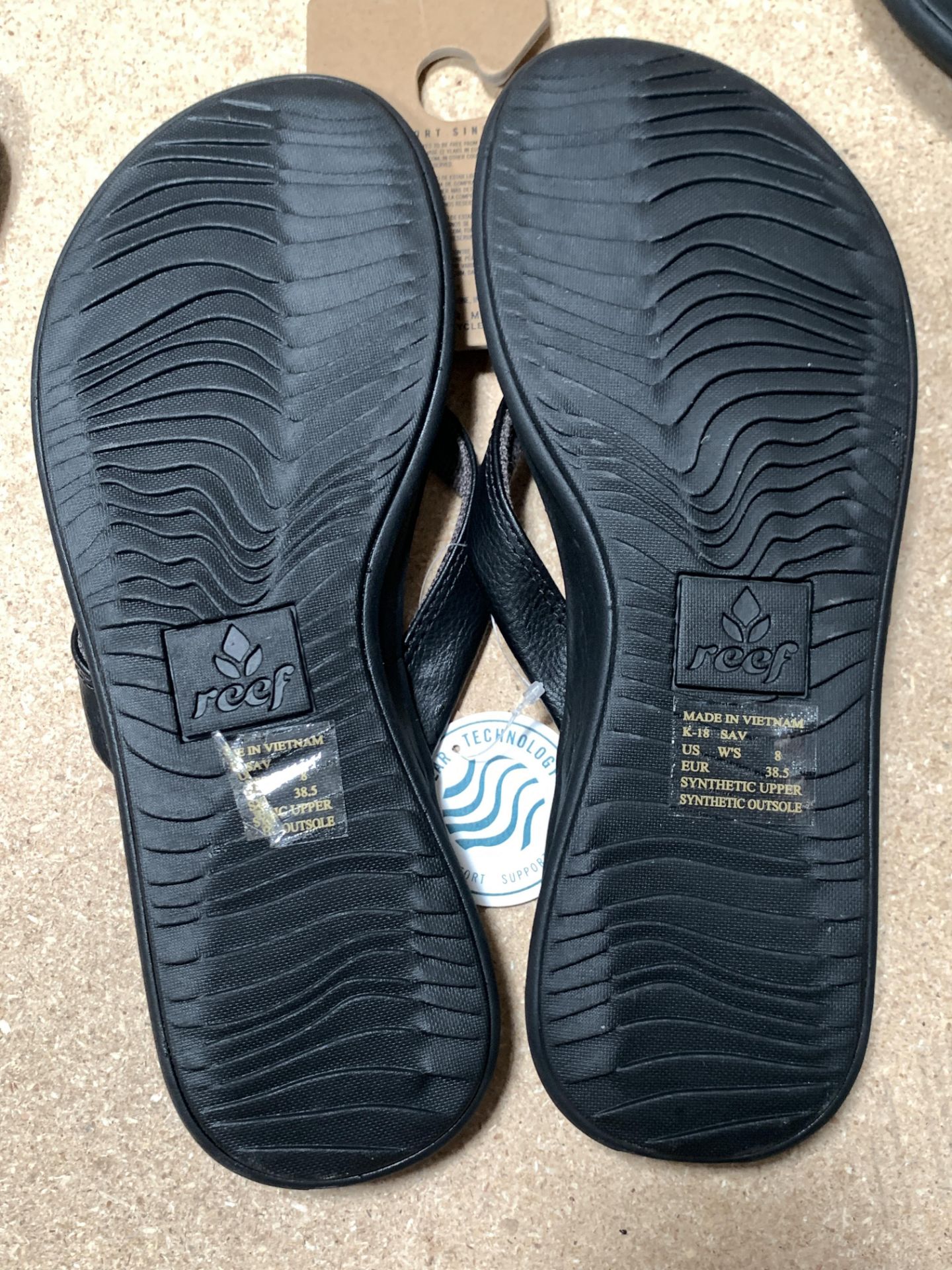 10 REEF Flip Flop Sandals, New w. Tags, Various Sizes, Rover Catch Black (Retail Value $550) - Image 5 of 5