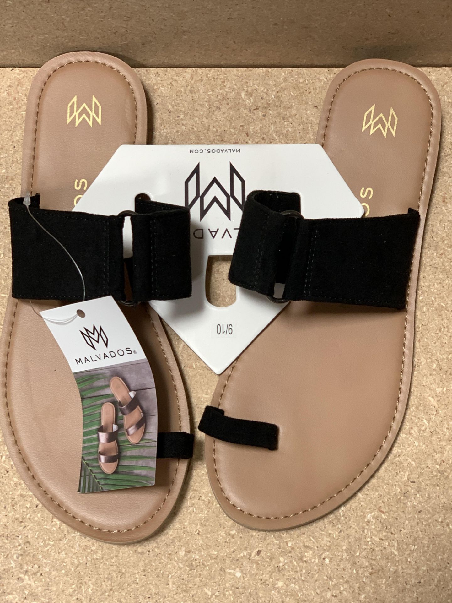 8 Pairs Malvados Flip Flip Sandals, New, Various Sizes. Lux Grace and Icon Tori (Retail Value $337) - Image 3 of 8