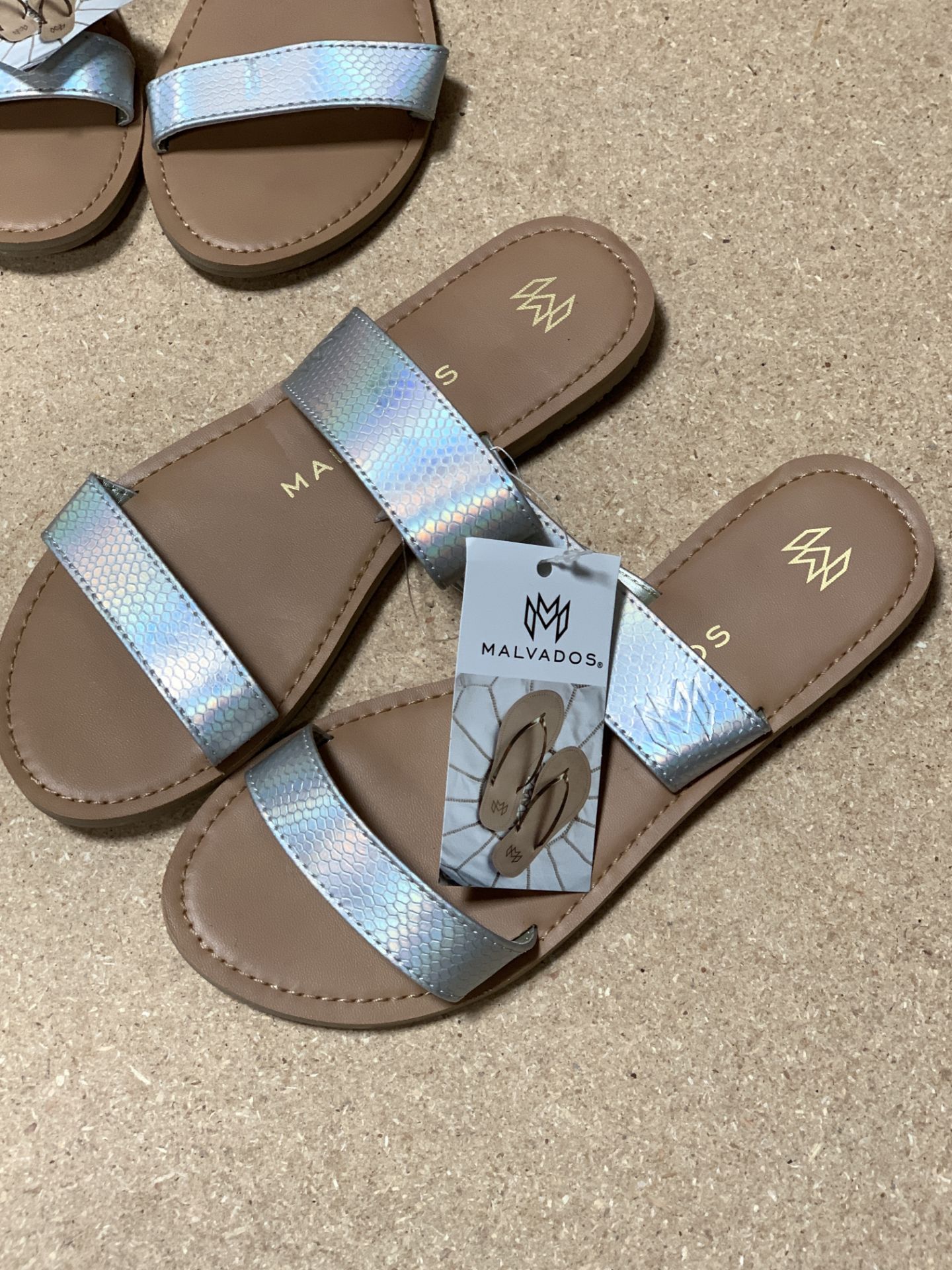 5 Pairs Malvados Flip Flop Sandals, Icon Azelea Reptile, New with Tags, Various Sizes ($230 Value) - Image 3 of 5