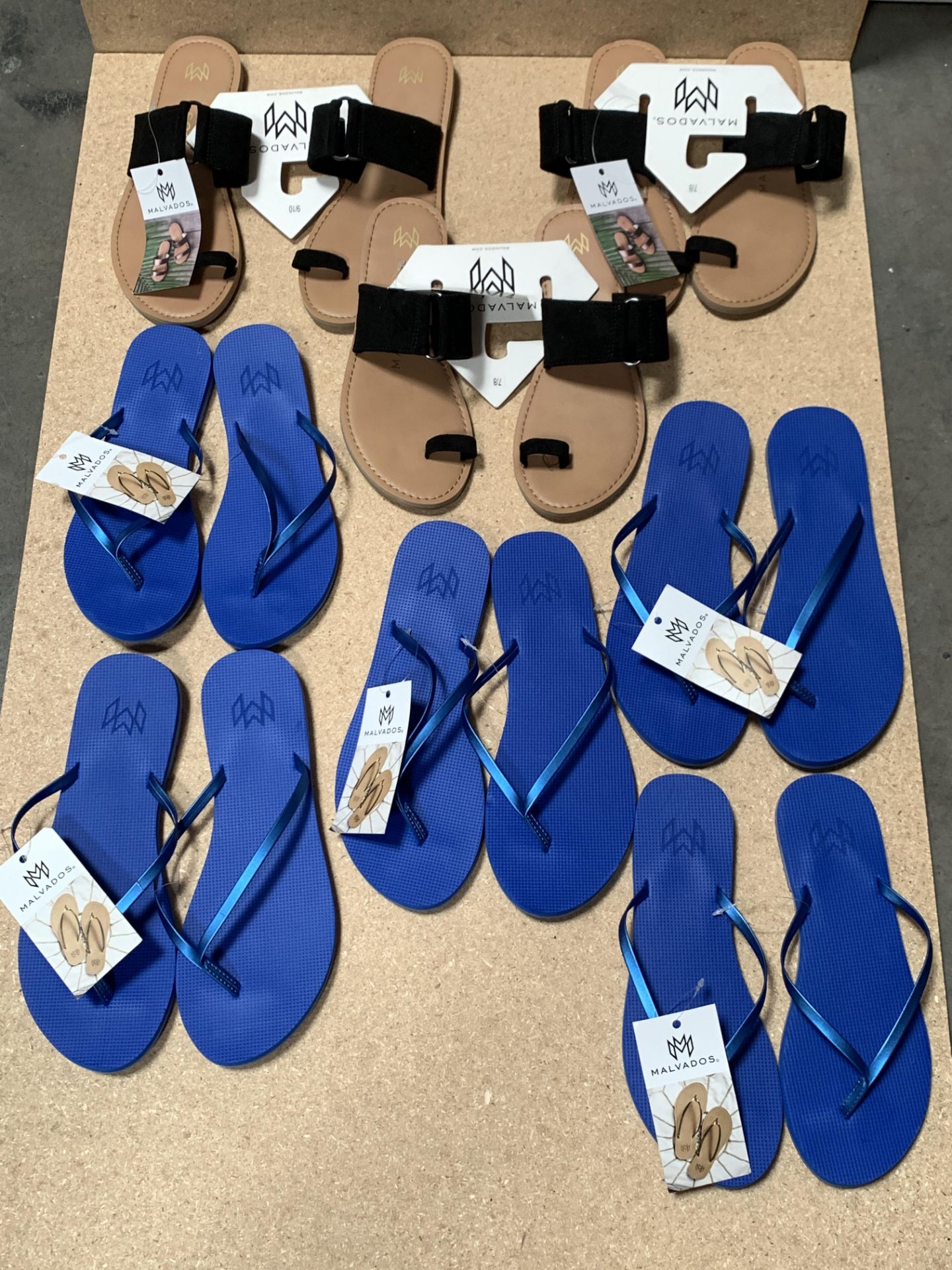 8 Pairs Malvados Flip Flip Sandals, New, Various Sizes. Lux Grace and Icon Tori (Retail Value $337) - Image 2 of 8