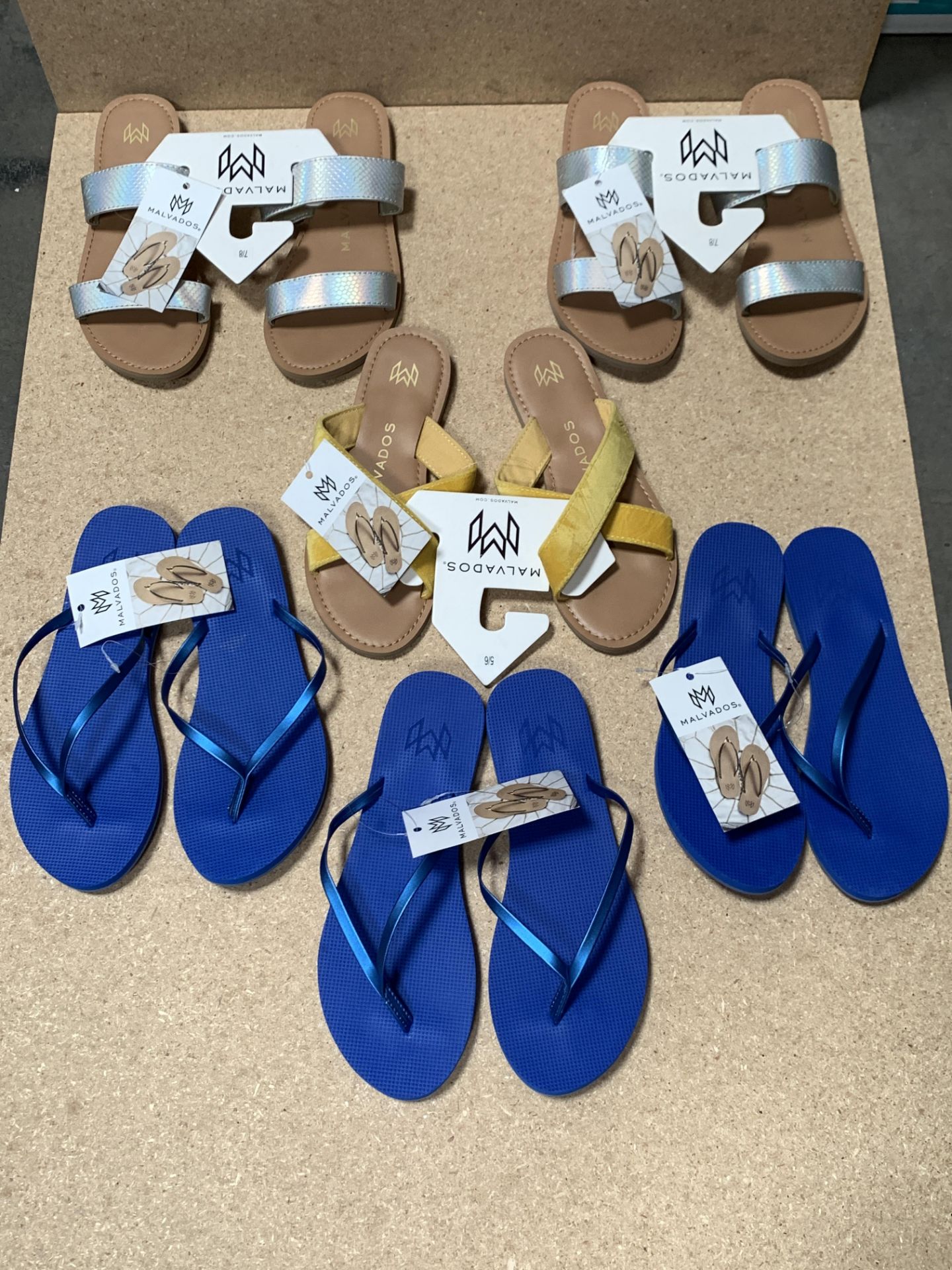 6 Pairs Malvados Flip Flop Sandals, New w. Tags, Various Sizes, Azaelea, Neko, Lux (Retail $252) - Image 2 of 5