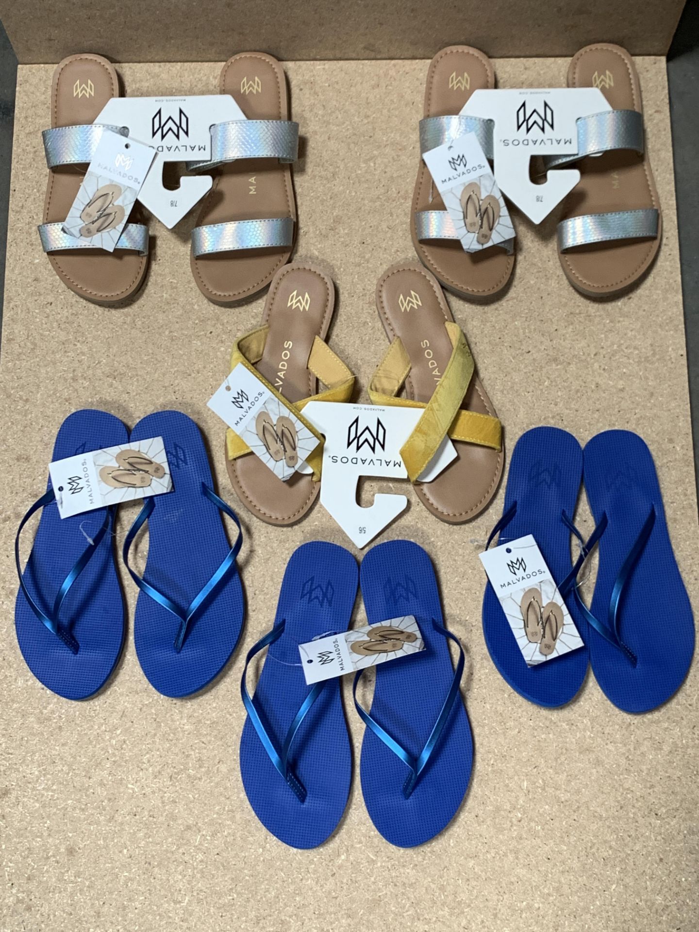 6 Pairs Malvados Flip Flop Sandals, New w. Tags, Various Sizes, Azaelea, Neko, Lux (Retail $252)