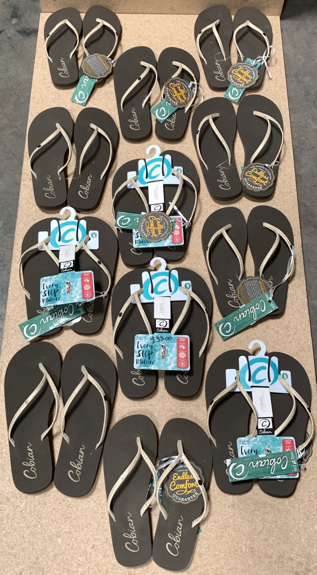 12 Pairs Cobian Flip Flop Sandals, Nias Bounce Blush, New w. Tags, Various Sizes (Retail $396) - Image 2 of 4