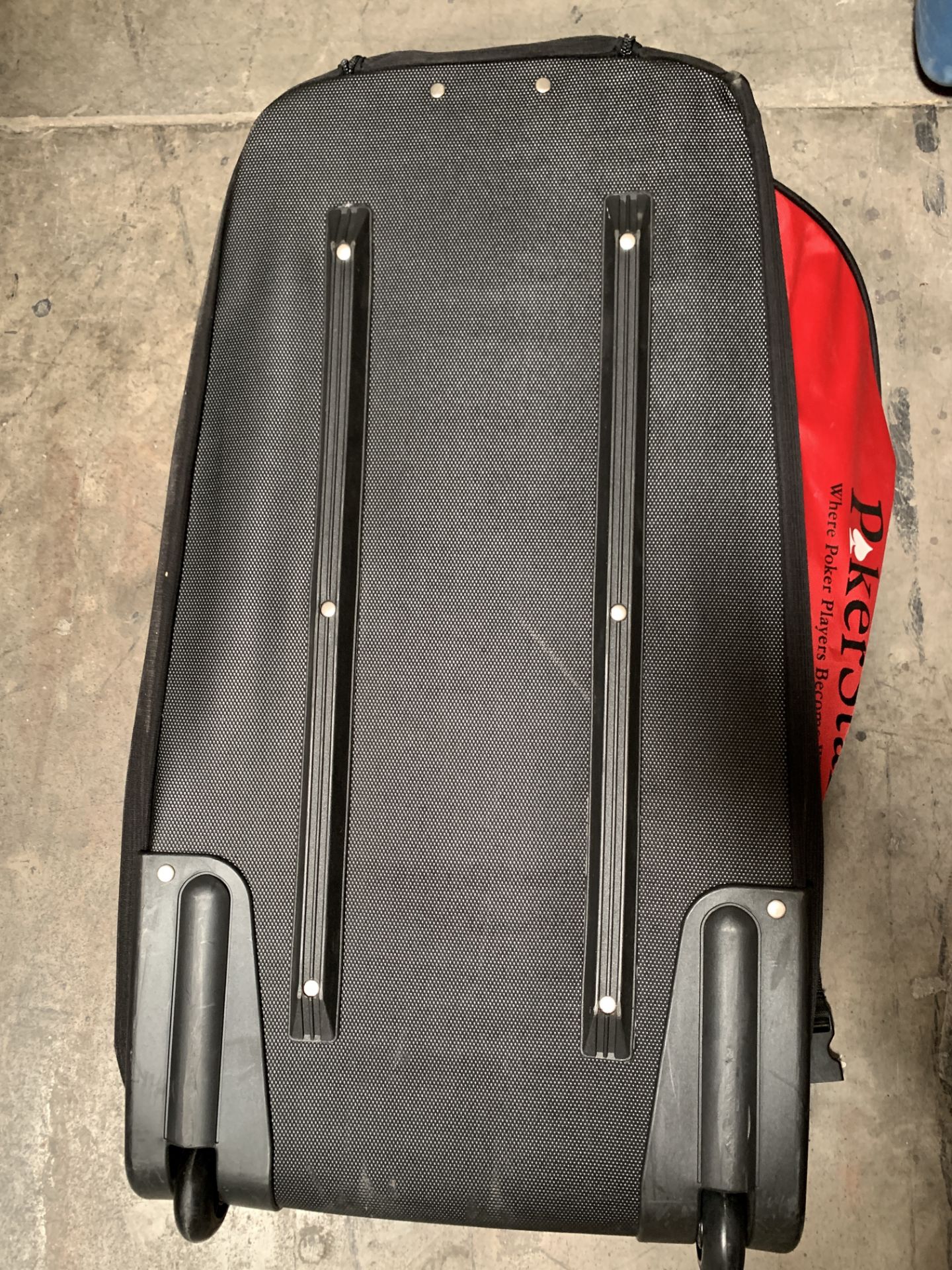 Rolling Travel Case Suitcase, Approx 30" x 18" x 15" - Image 5 of 5