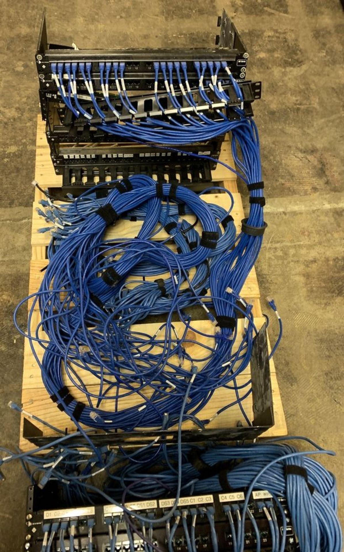 NETWORKING RACKING GEAR AND LOTS OF CABLE FOR GEAR - Image 3 of 4