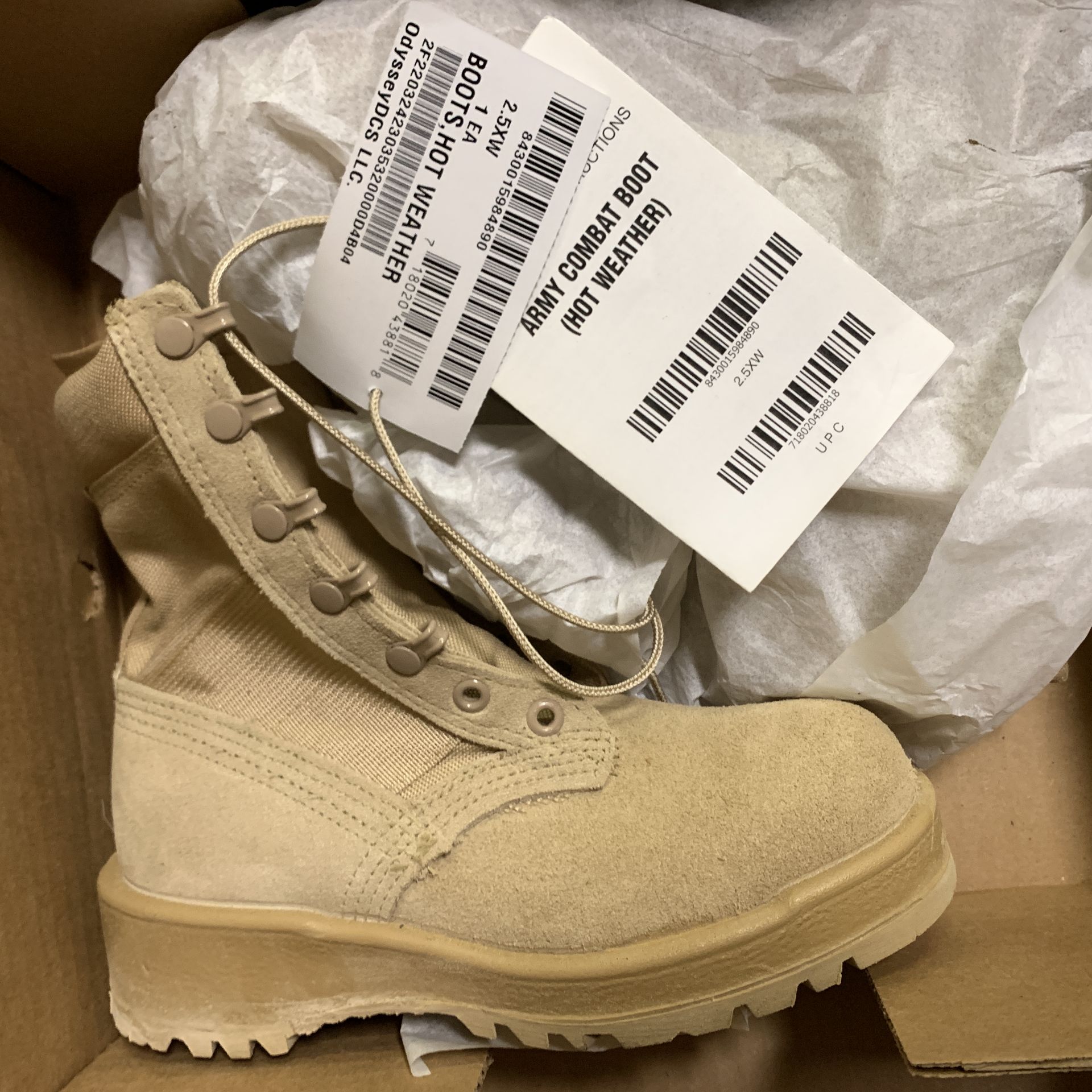 9 Pairs of Altama Army Combat Boots, Tan, Cage 2B052, Various Sizes, Men's (Retail Value $900+) - Image 4 of 4