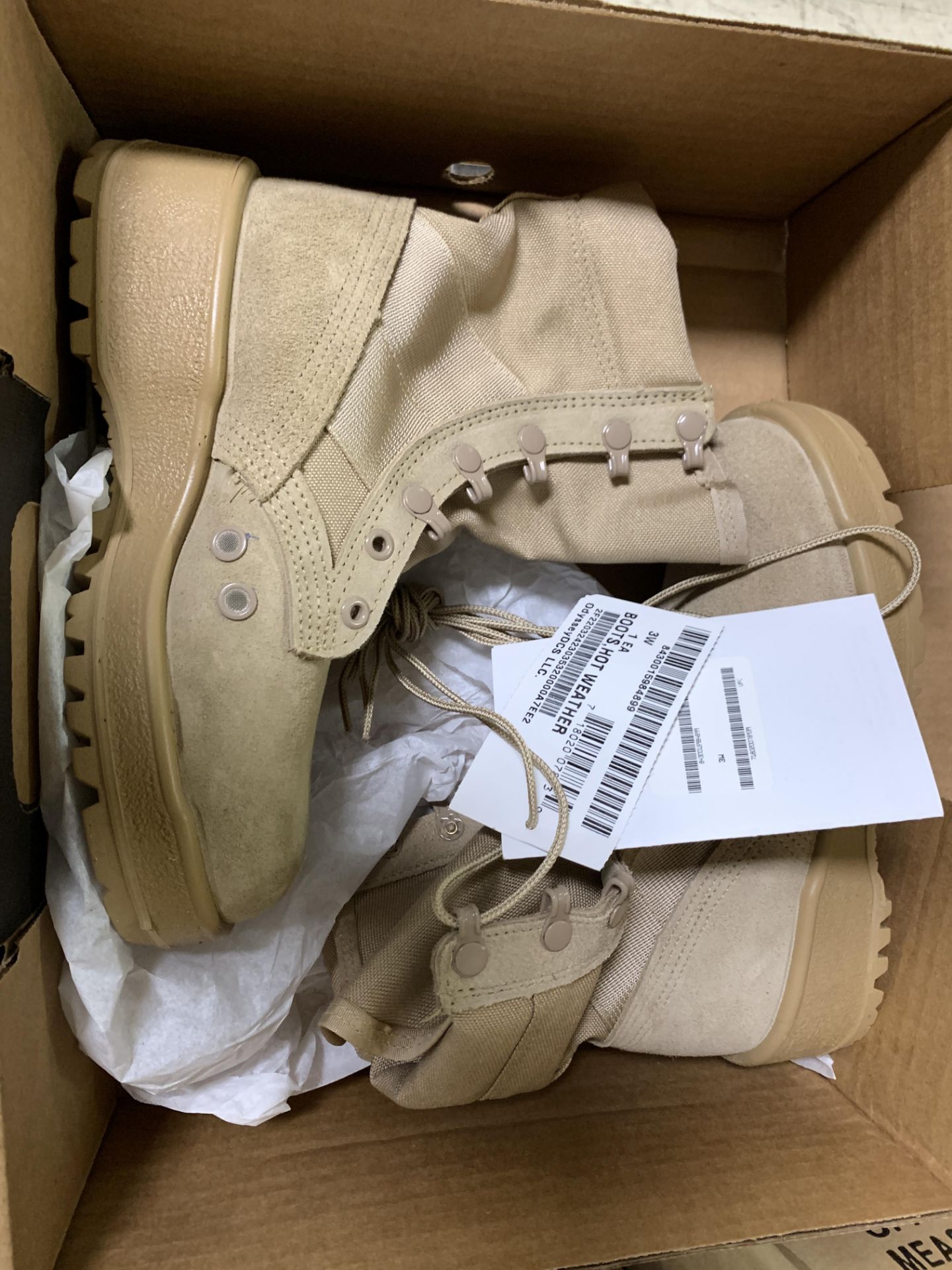 13 Pairs of Altama Army Combat Boots Tan, Cage 2B052, NEW Various Sizes, Men's, Retail Value $1300+ - Image 4 of 4