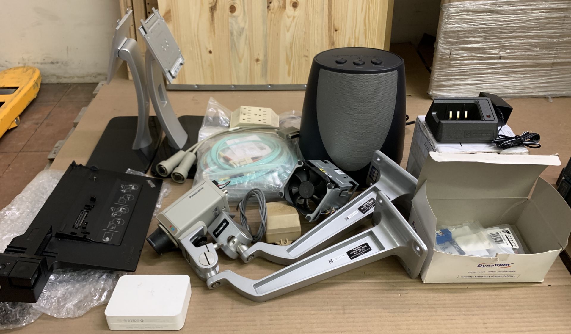 Misc Electronics Lot including Harman/Kardon Speaker, Security Camera, Fan, Etc. - Image 3 of 7