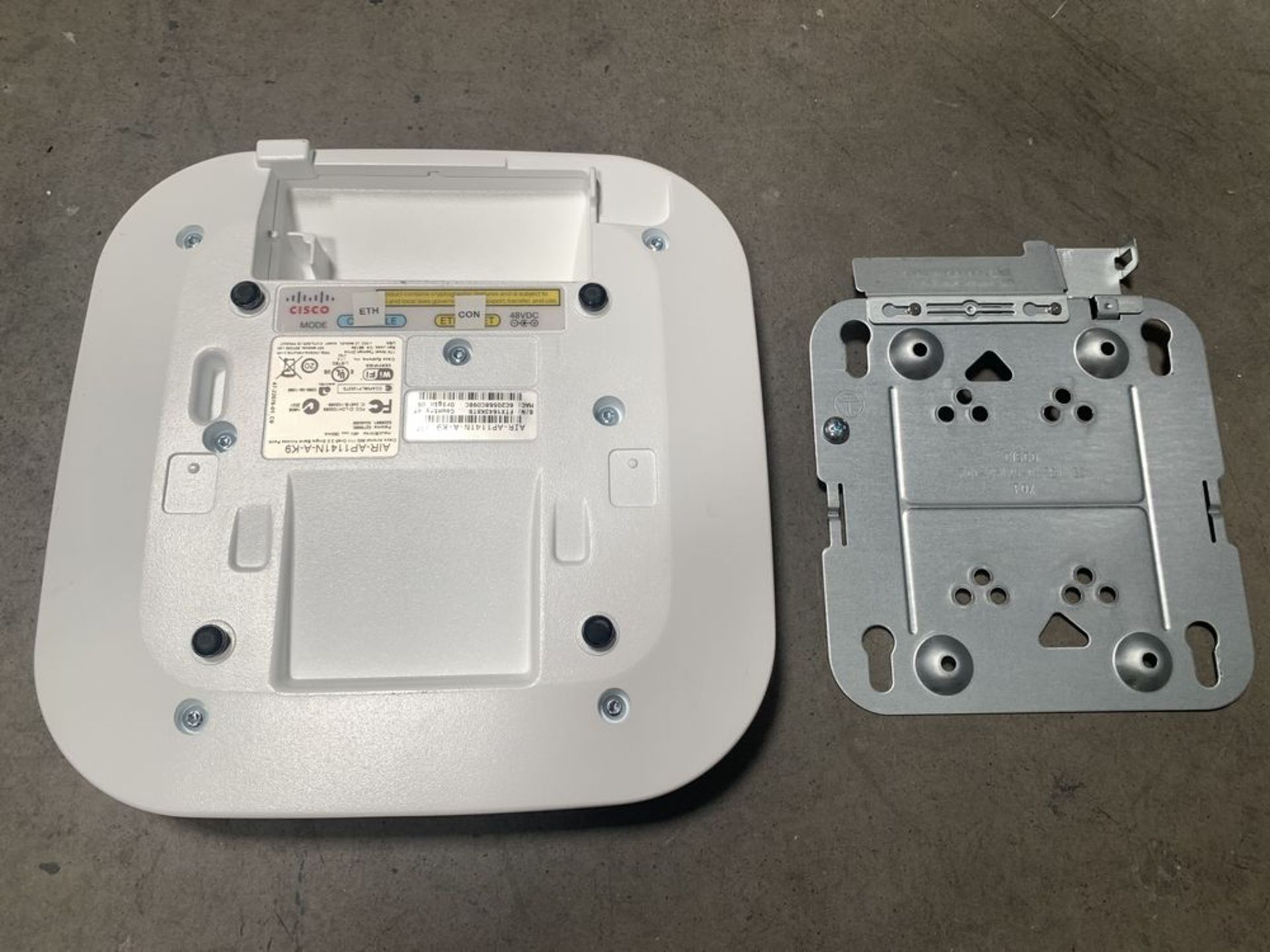 Cisco Aironet 1141 Series Access Point AIR-AP1141N-A-K9 Single-Band WAP + BracketWorking when last - Image 4 of 4