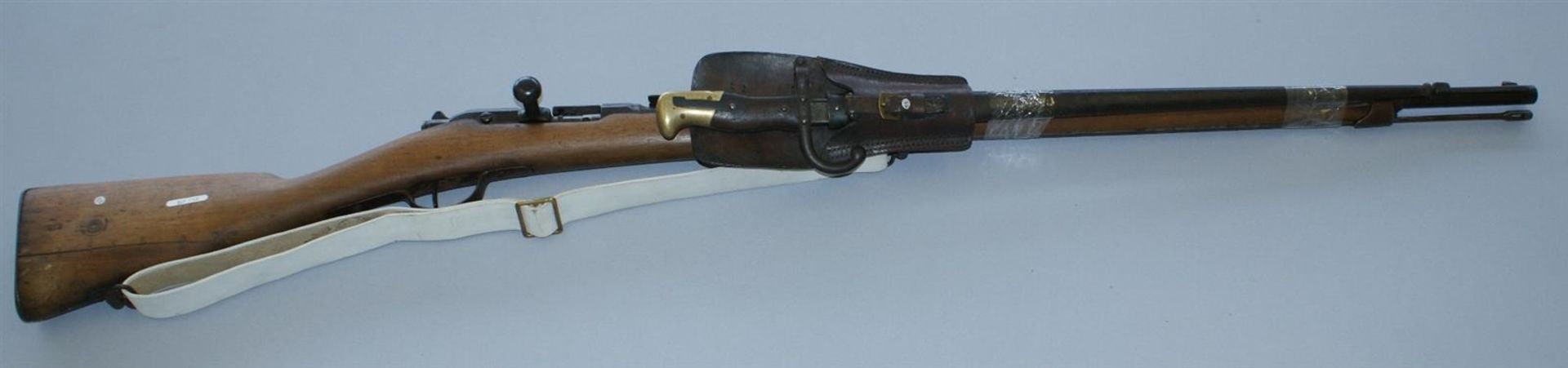 1 FUSIL d'infanterie Gras - Modèle 1874 marqué S1880 - BE - Manufacture d'Armes de [...]