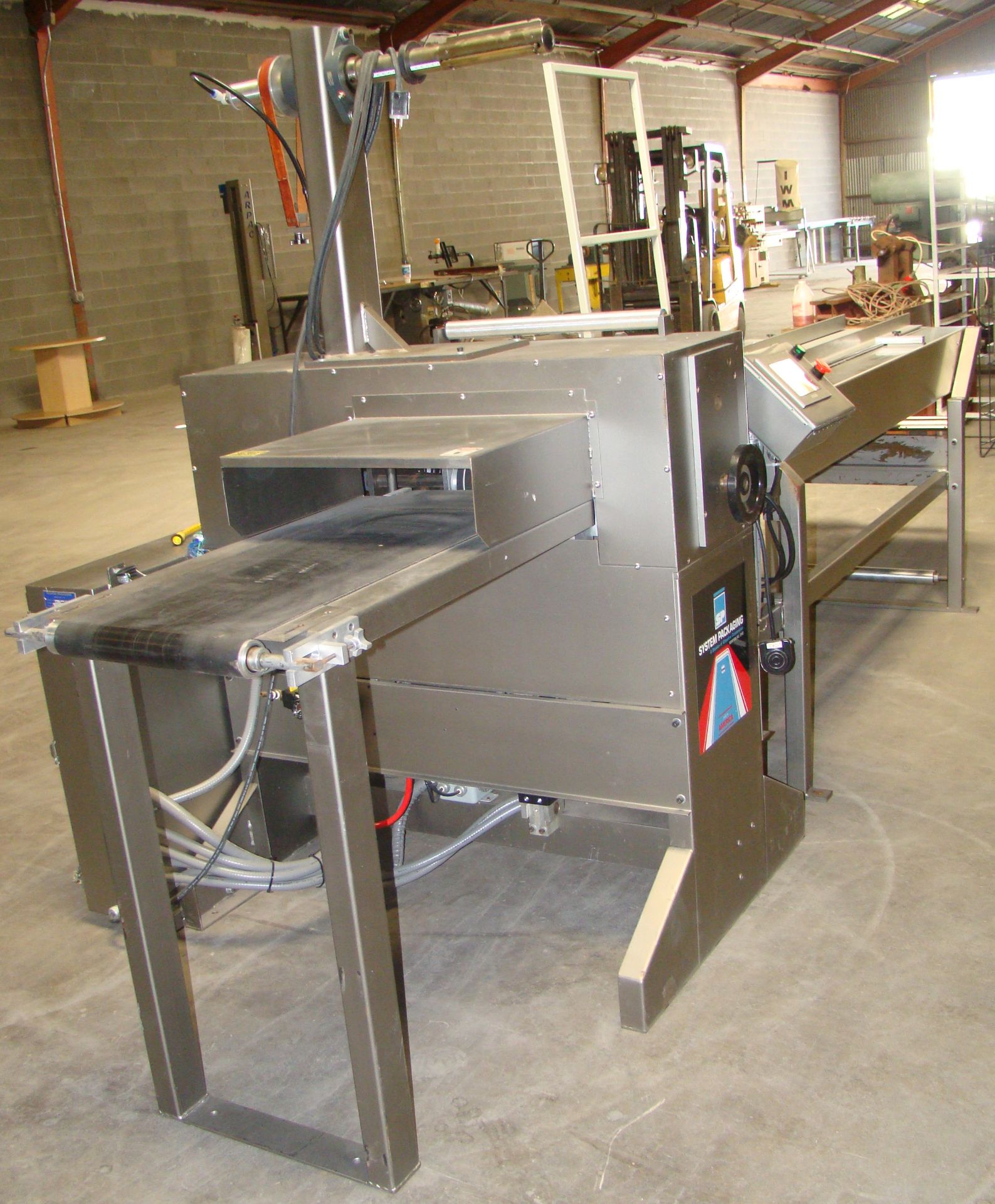 System Packaging Model 9000-18B Double Web Machine - Image 9 of 11