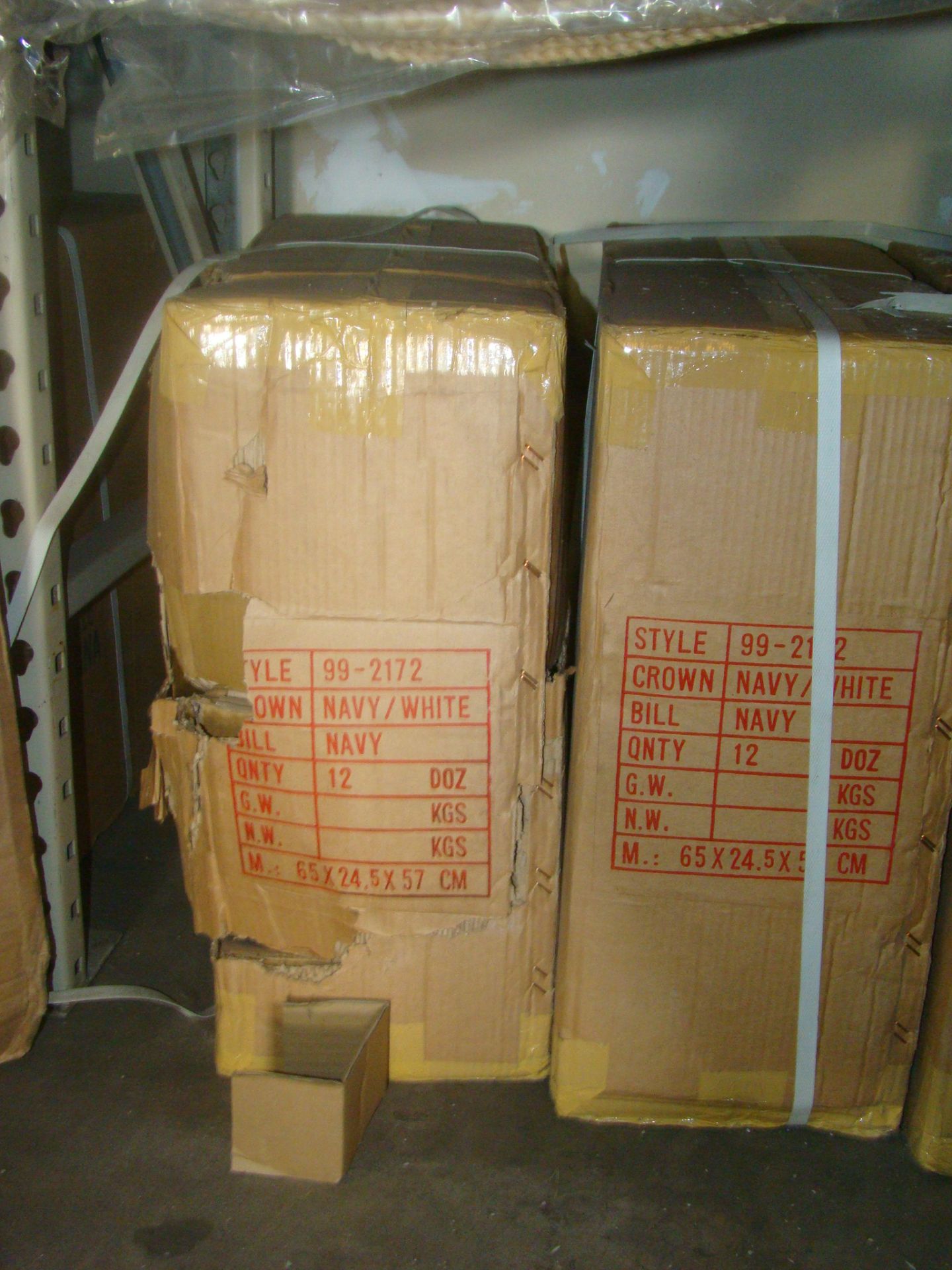 4 Boxes of Navy/White visors (144 per box) - Image 3 of 3