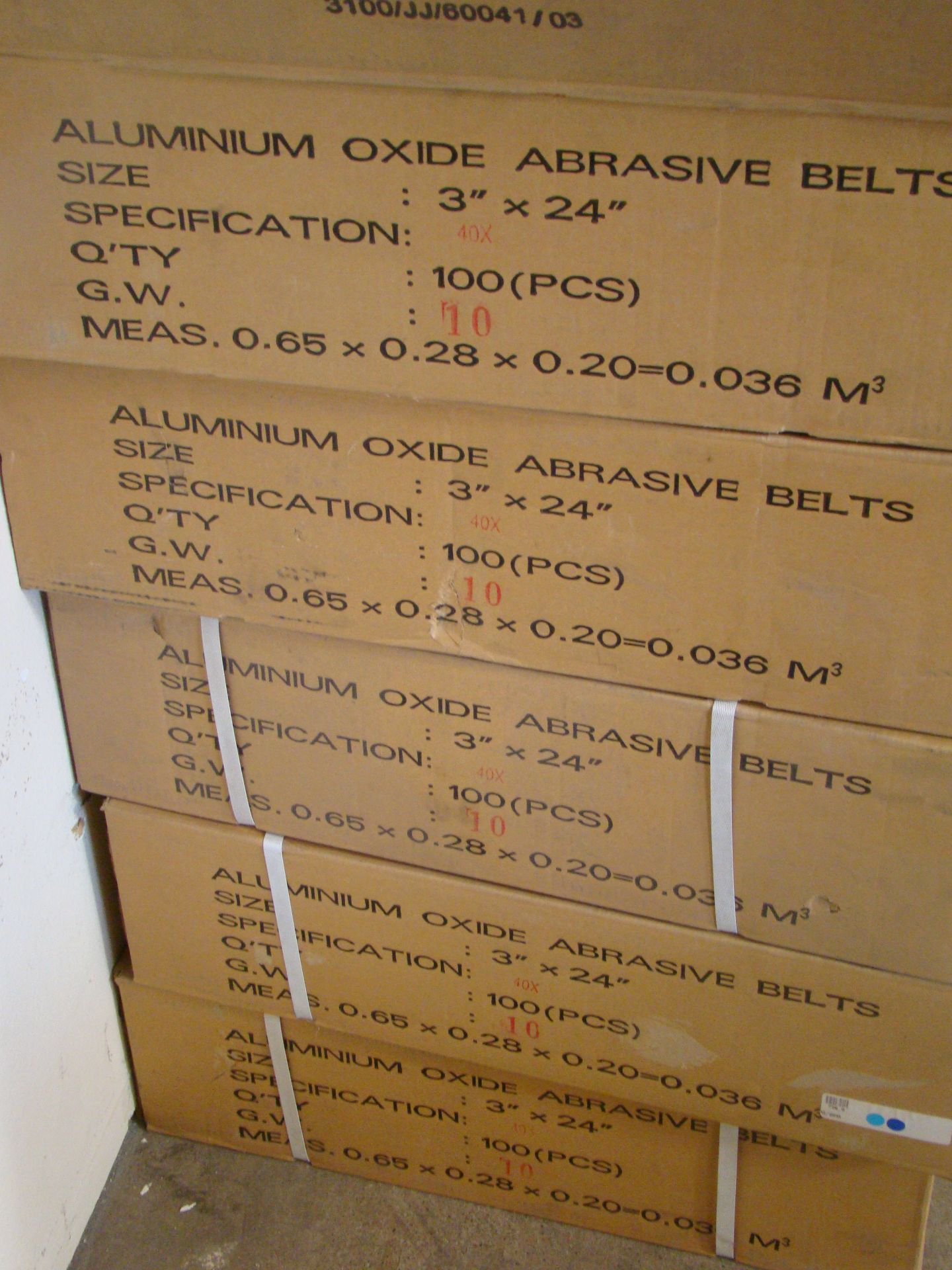 500 - Aluminum Oxide Abrasive Belts 3"x 24" 40 grit (100 per box) 5 boxes - Image 3 of 3