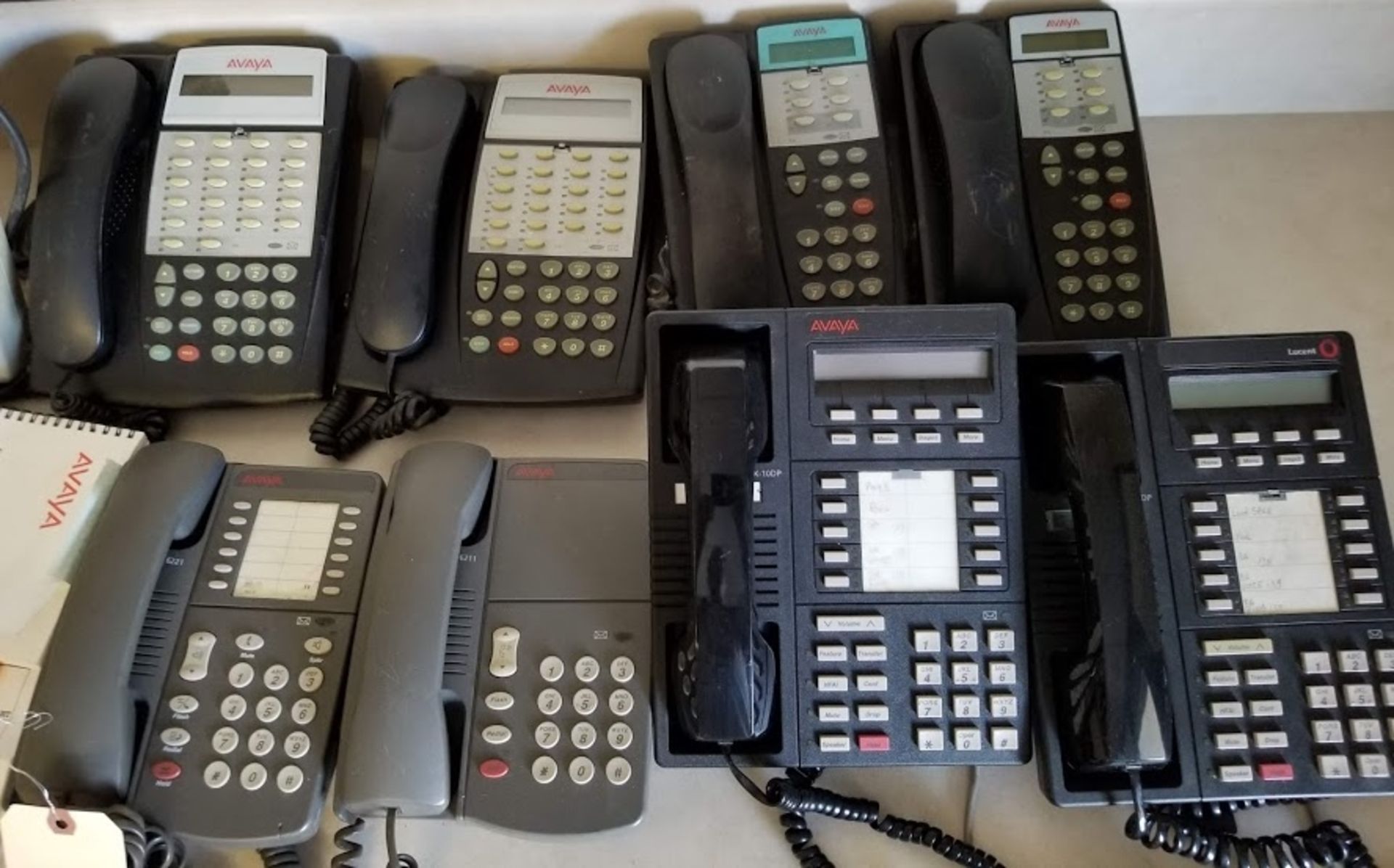 Avaya Phone System + 7 phones - Image 2 of 7