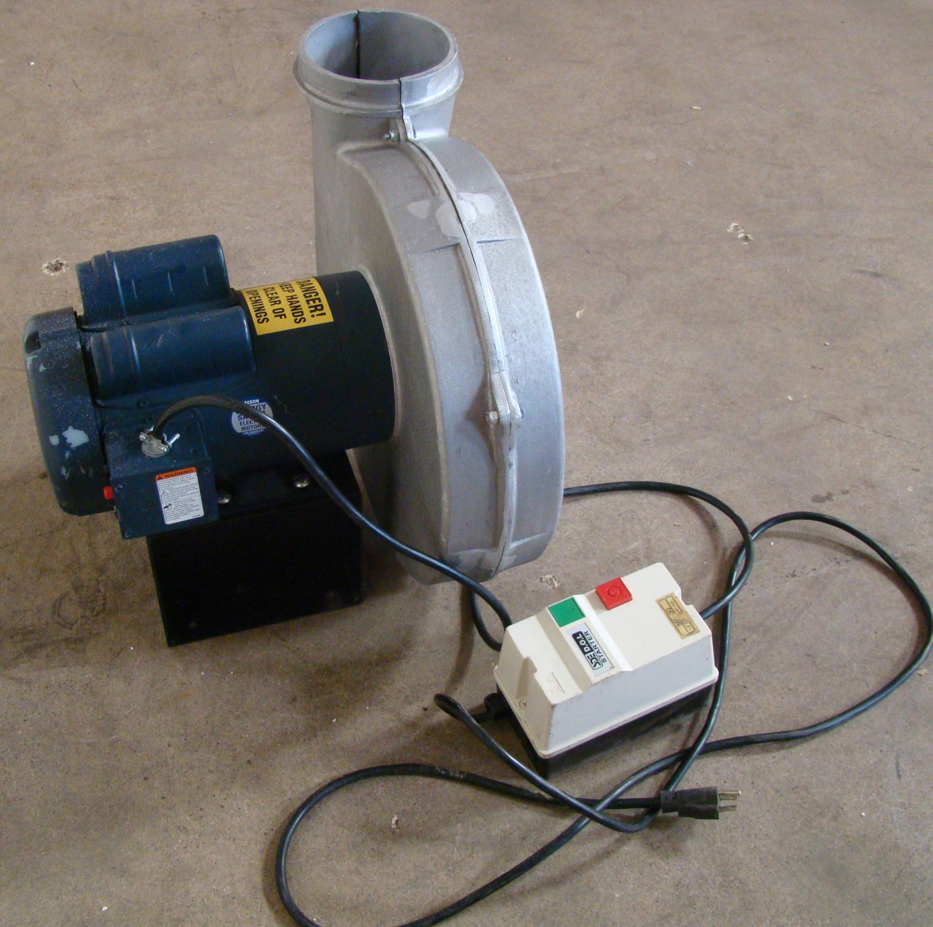 Leeson Dust Collector/Exhaust Fan Model #P145K34FK4E 3HP 230 Volt - Image 2 of 4