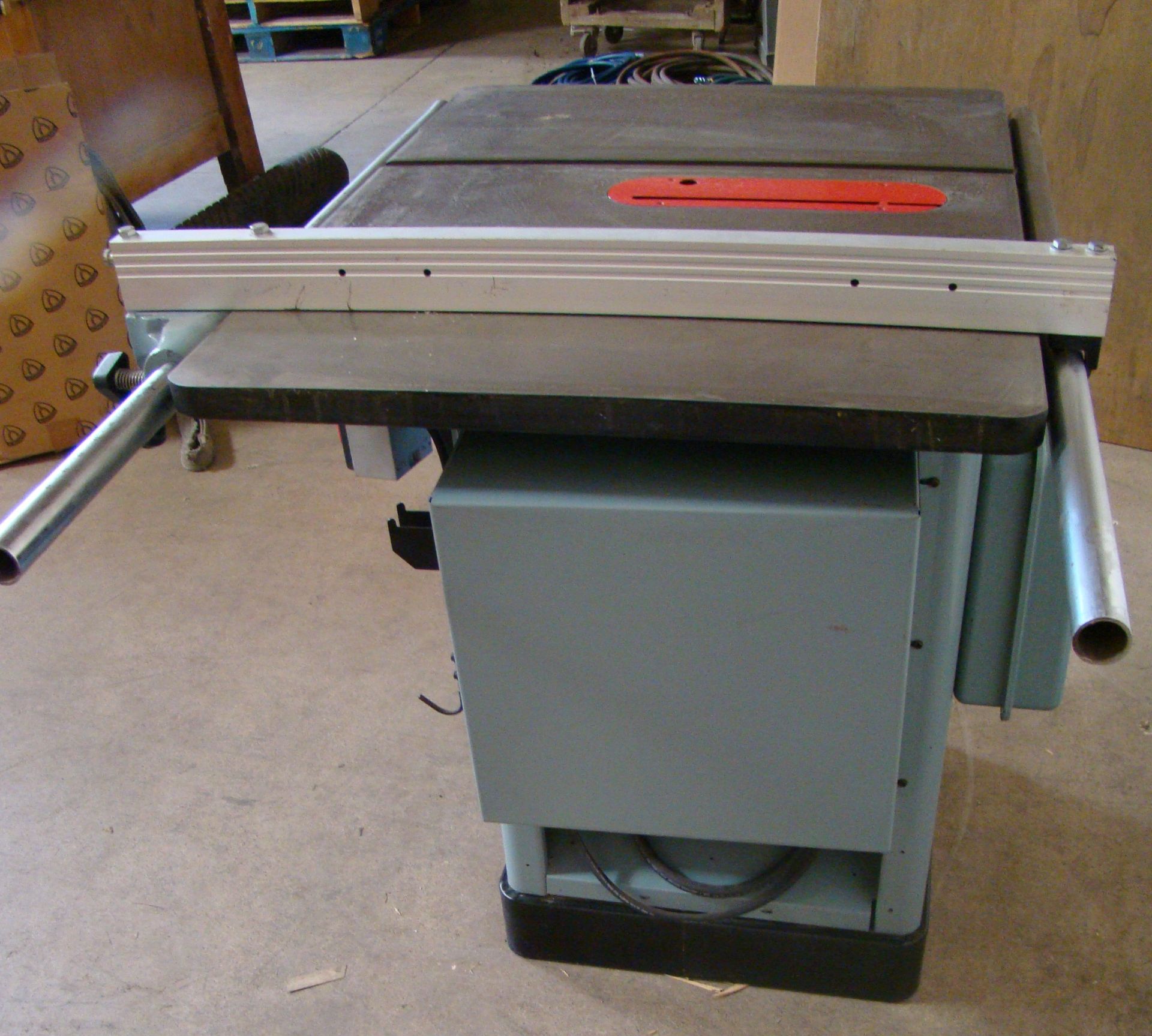 Delta Unisaw 10" Tilting Arbor Table Saw 25" Jet Lock Rails & Fence 5HP 220 Volt 3PH - Image 3 of 7