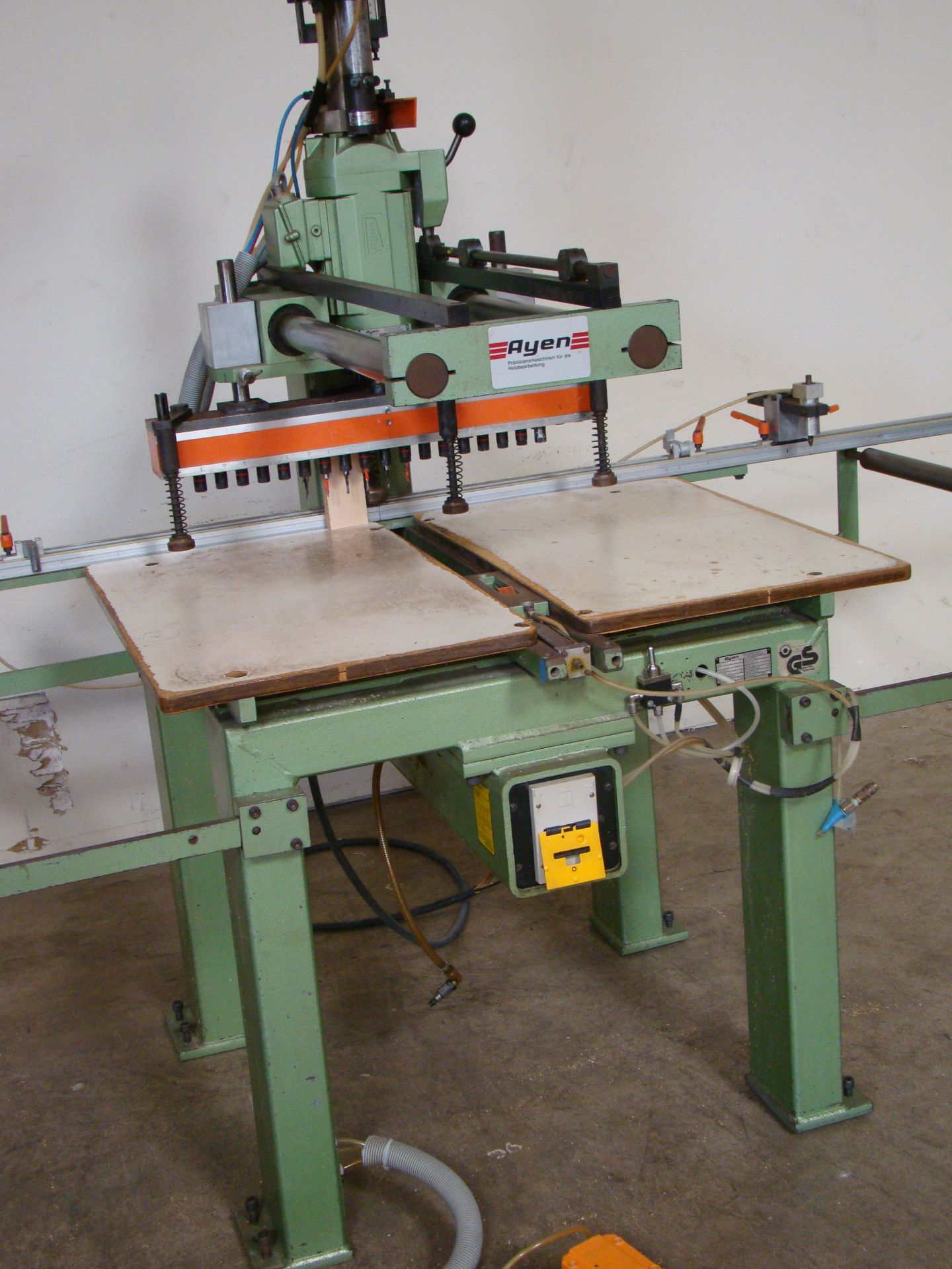 Ayen 21 Spindle Pneumatic Line Boring Machine with foot pedal, 230/460 Volt 3PH - Image 2 of 9