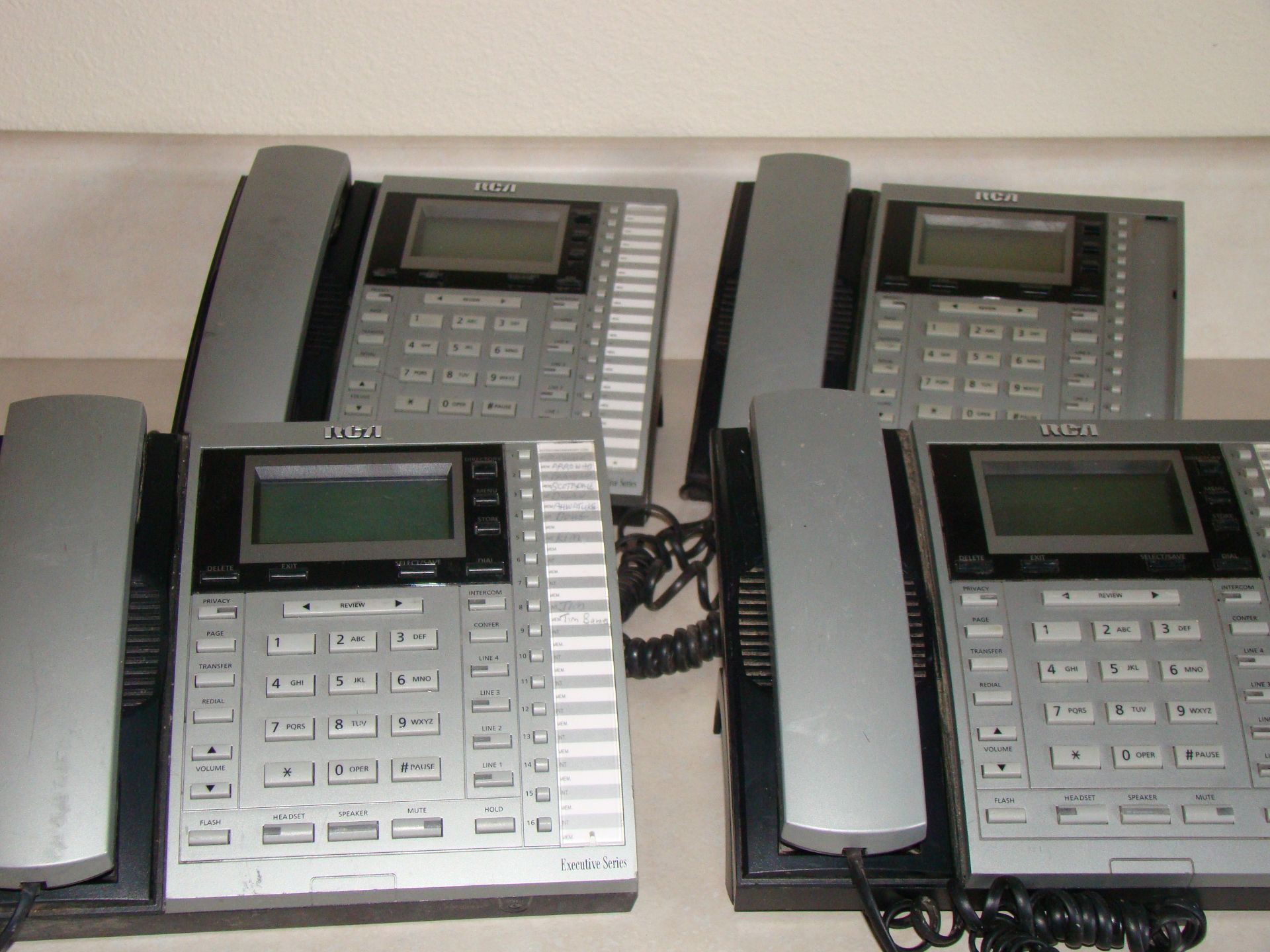 4 - RCA Executive Series Phones Model 25413RE3-A