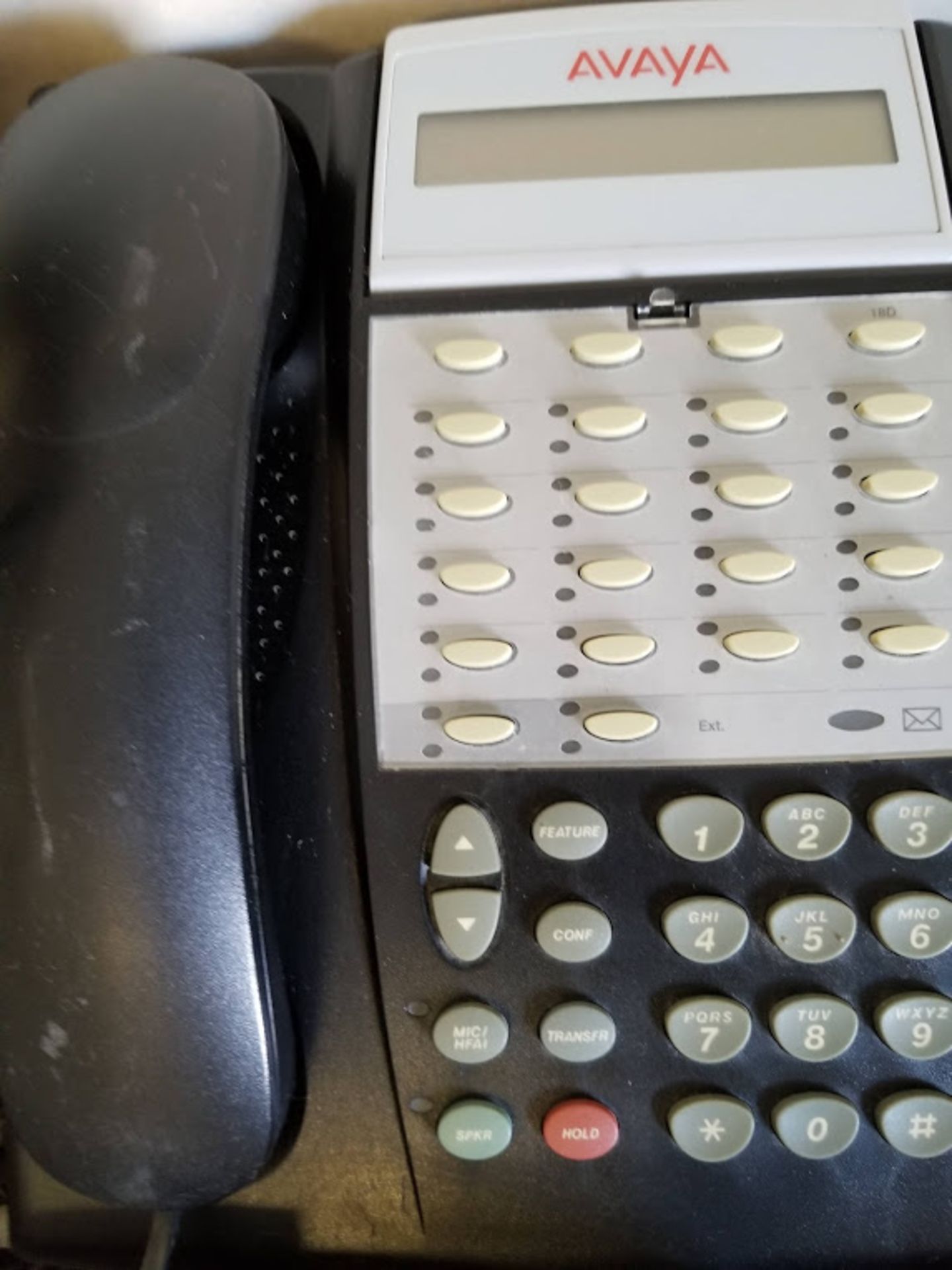 Avaya Phone System + 7 phones - Image 7 of 7