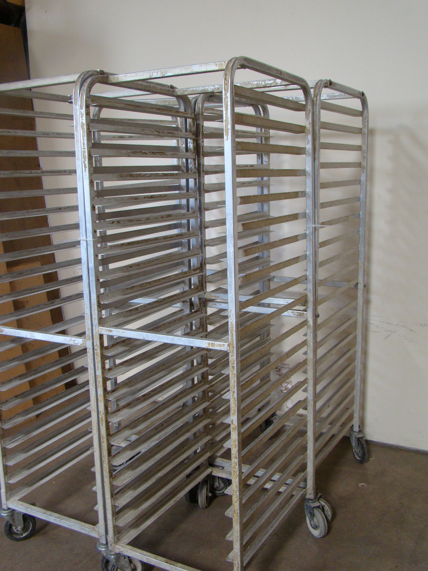 4 - Bakers Aluminum Racks 64" h x 36" w x 20" d (4-20 shelves) - Image 3 of 3