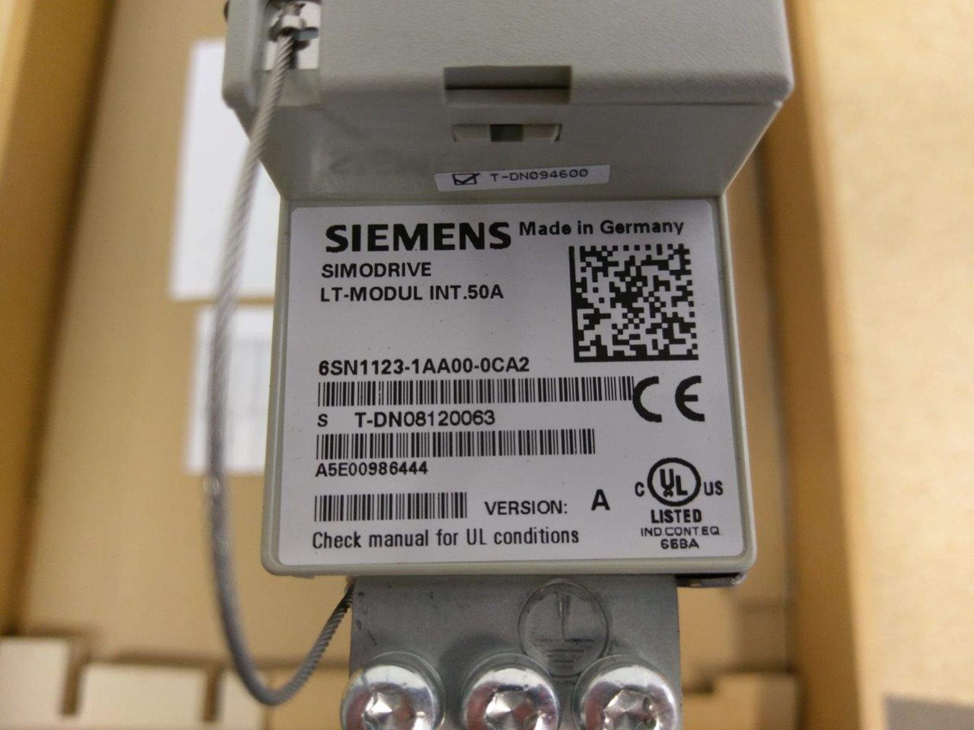 Siemens Simodrive 611 Model # 6SN1123-1AA00-0CA2 - Image 3 of 3