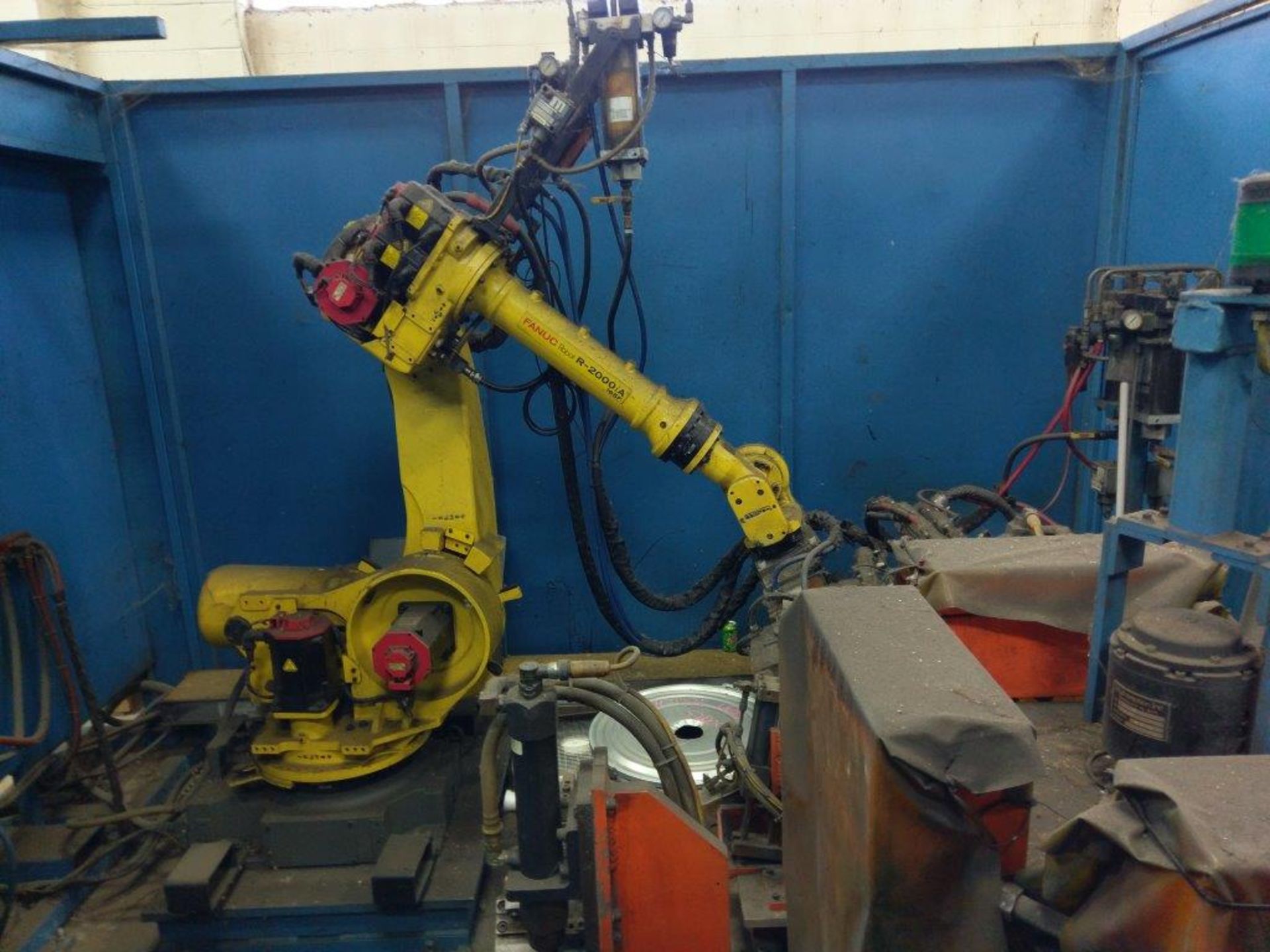 Fanuc Robot Cell with R-2000iA Arm, RJ3iB Controller, Technitron Weld Controller T3400 - Weld - Image 3 of 8