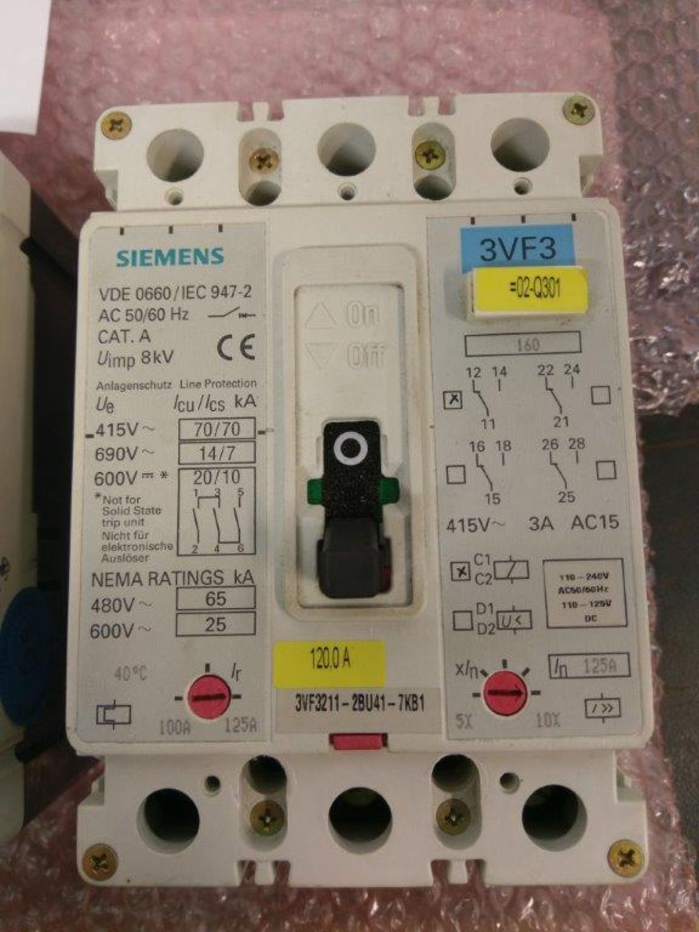 Lot of 3 Siemens Circuit Breaker Model 3VF3211-2BU41-7KB1 (2) 40.0 A & (1) 120.0 A - Image 4 of 4