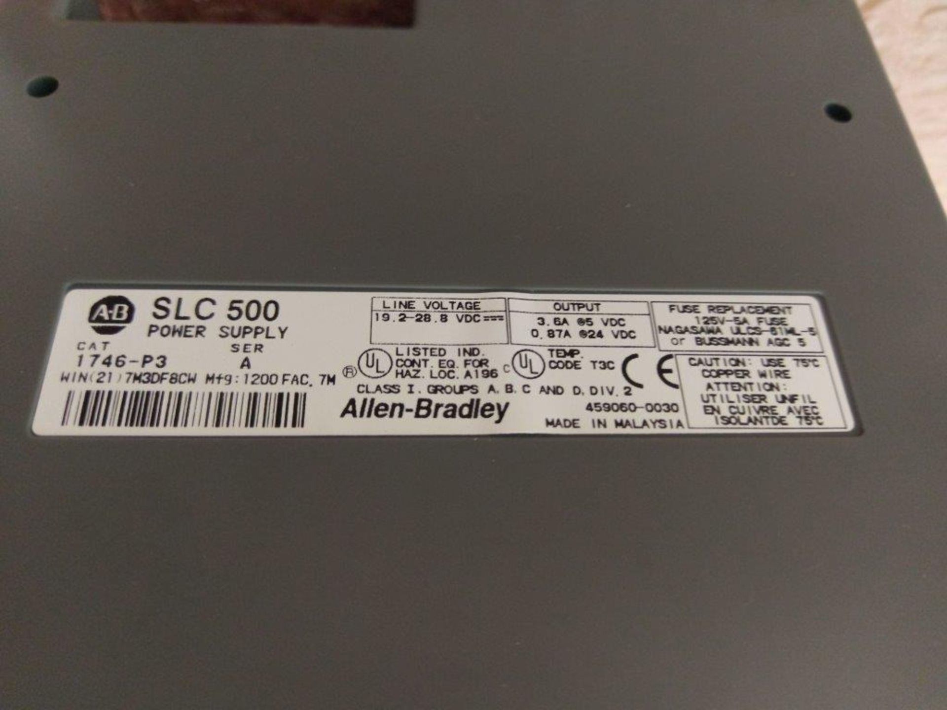 Allen Bradley SLC500 Power Supply 1746-P3 w/ 1746-A4 Slot Rack, 1746-NI4 Module & 1746-C7 Cable - Image 2 of 6