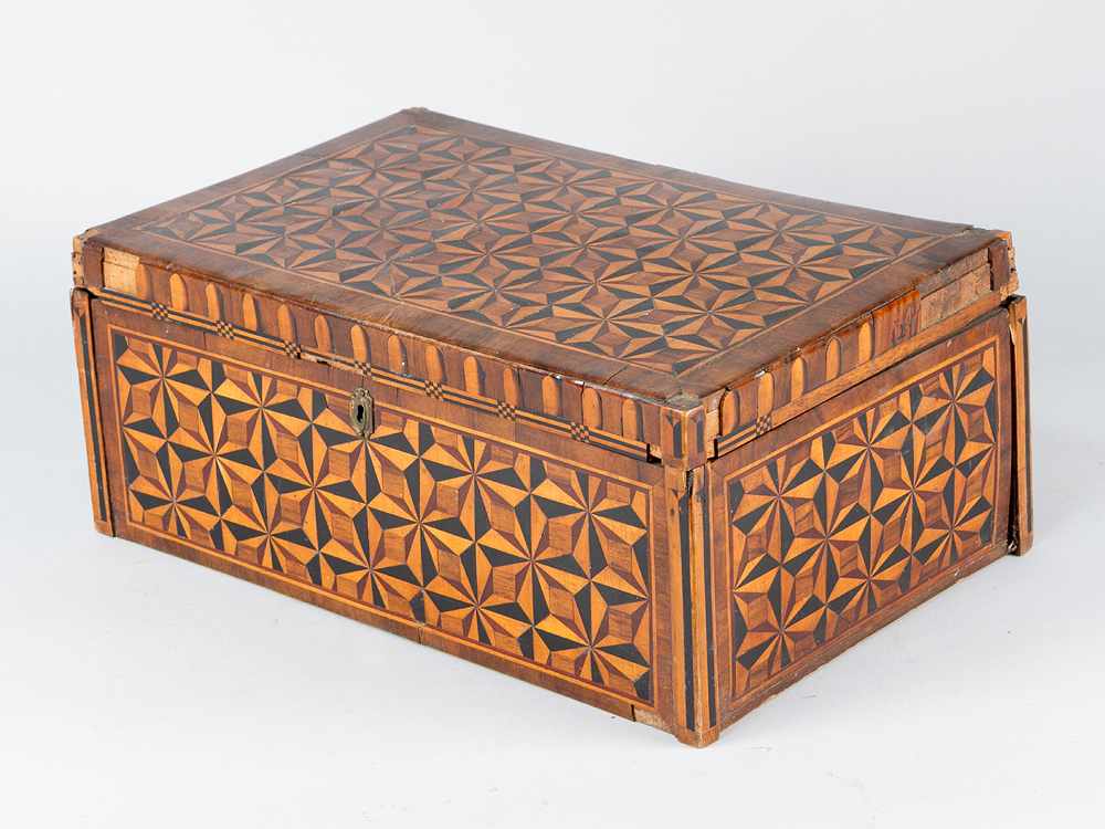 Louis XVI BoxLouis XVI box,Wood, rectangular shape with one lid and rich geometrical intarsias in - Image 2 of 3