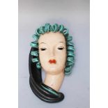 Goldscheider ceramic mask, painted,around 191520cmThis is a timed auction on our German portal lot-