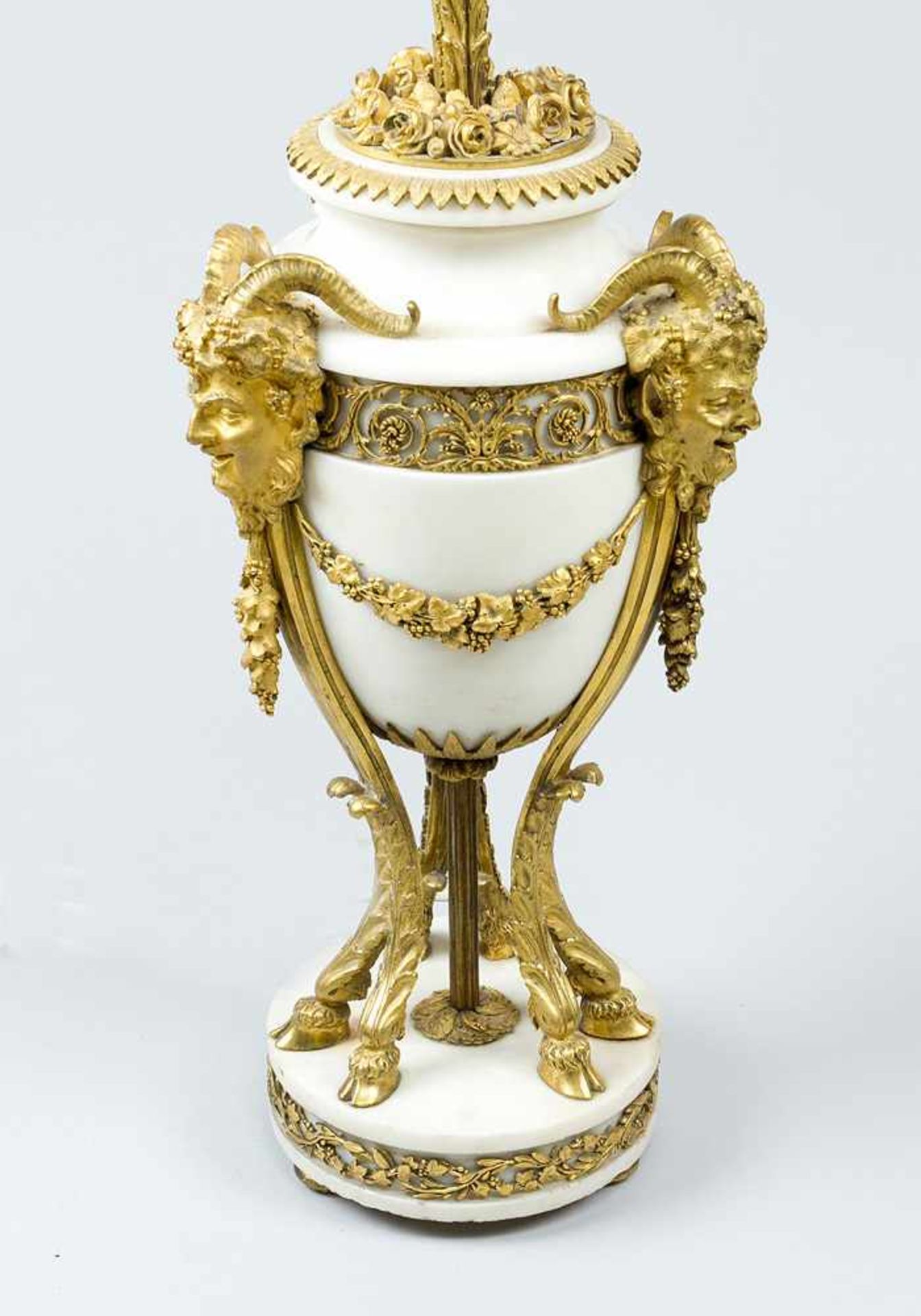 French Marble Vase with Louis XVI style bronze decorations, later lamp mount, 19. century70cmThis is - Bild 3 aus 3