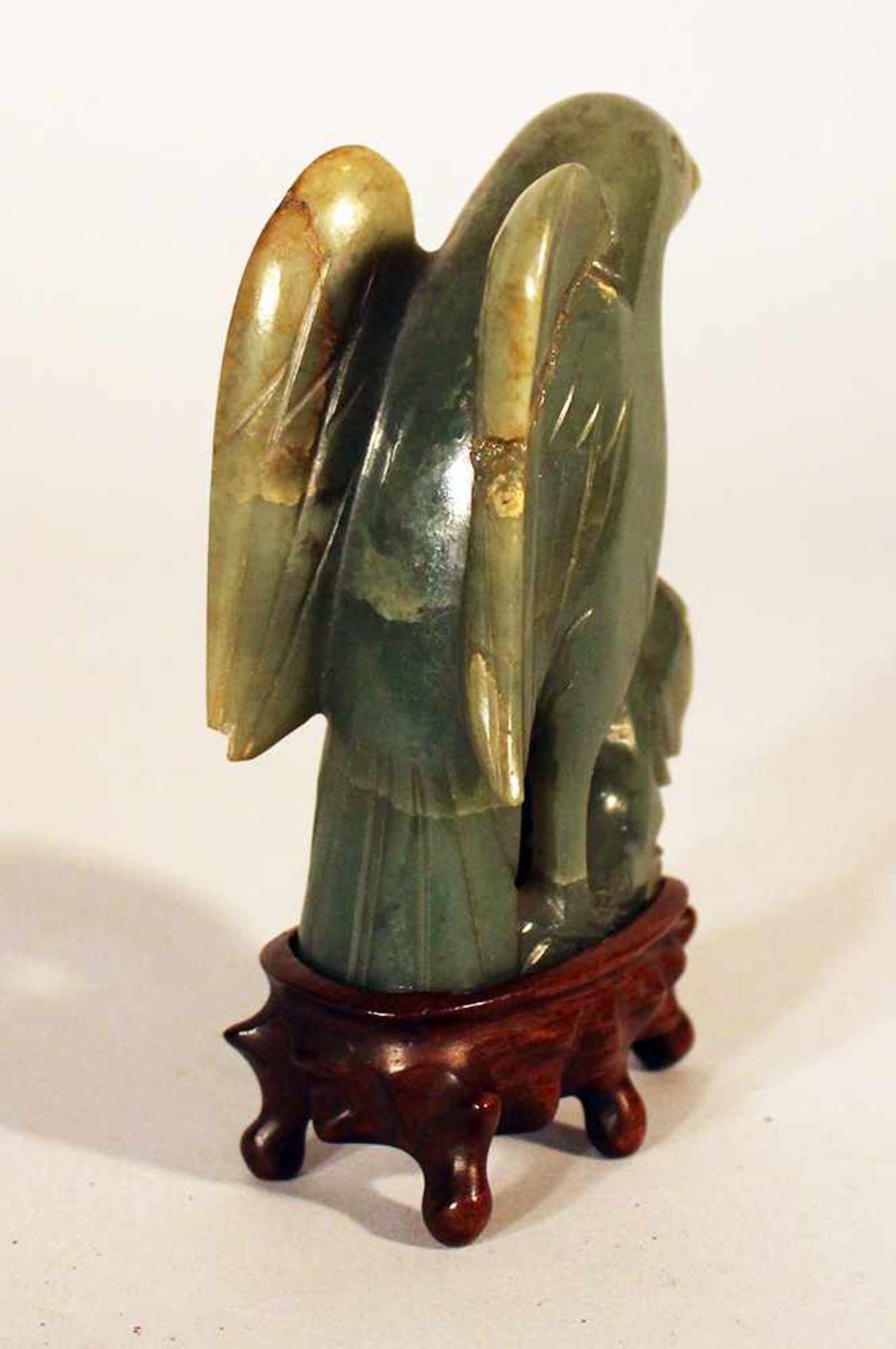 Jade Bird,sculpted, damages, Qing Dynasty10cmThis is a timed auction on our German portal lot- - Bild 3 aus 3