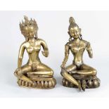 Two Asian Bronze statues30/40cmThis is a timed auction on our German portal lot-tissimo.com.View