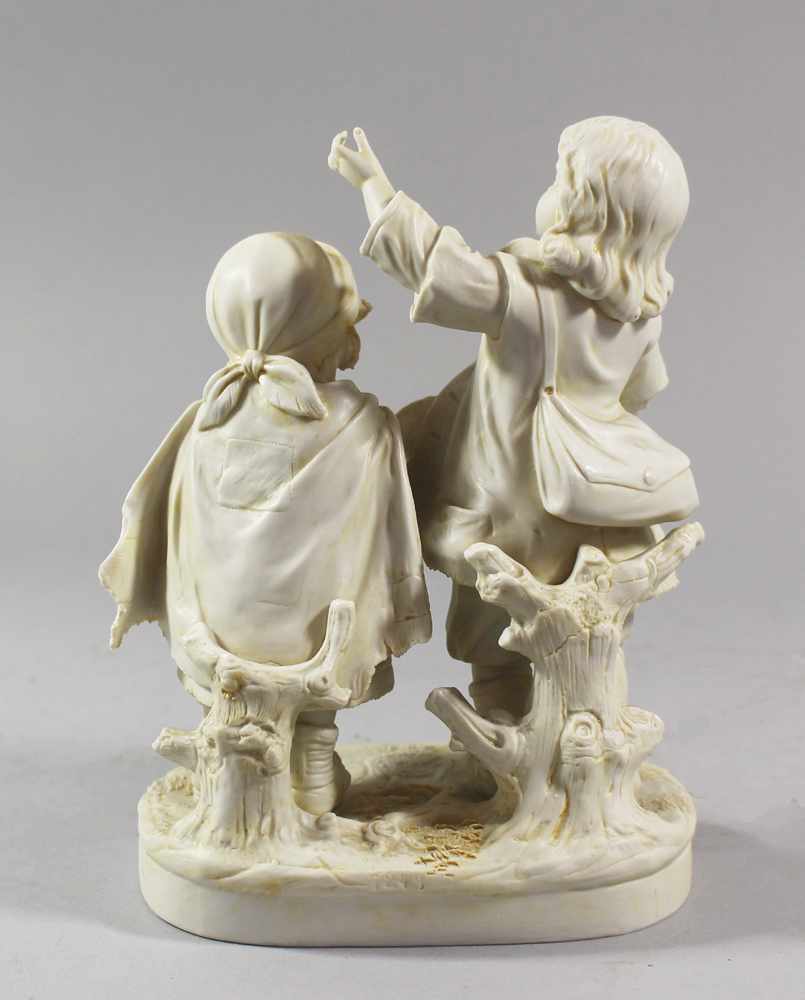 Porcelain group, 19. century13cmThis is a timed auction on our German portal lot-tissimo.com.View - Image 3 of 3