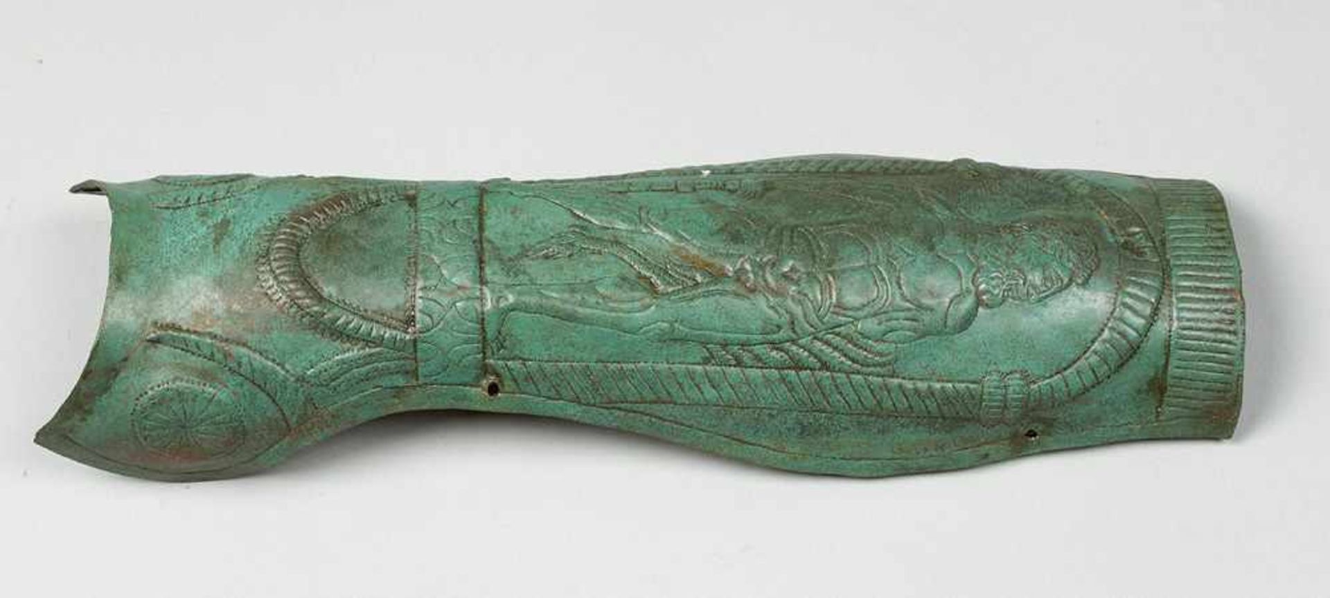 Bronze Armour Arm protection, copper, chased, probably ancient30 cmThis is a timed auction on our - Bild 2 aus 3