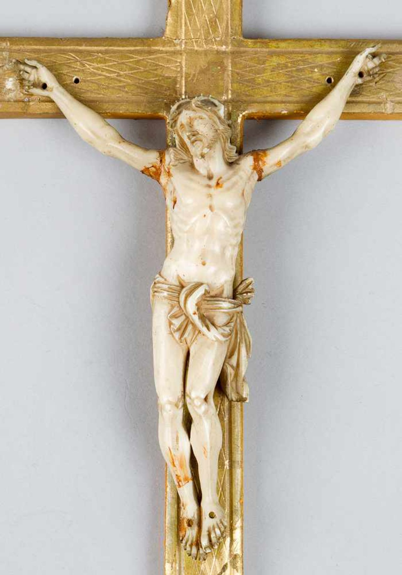 Small cross, I carved, wood gilded,19.century30 cmThis is a timed auction on our German portal lot-