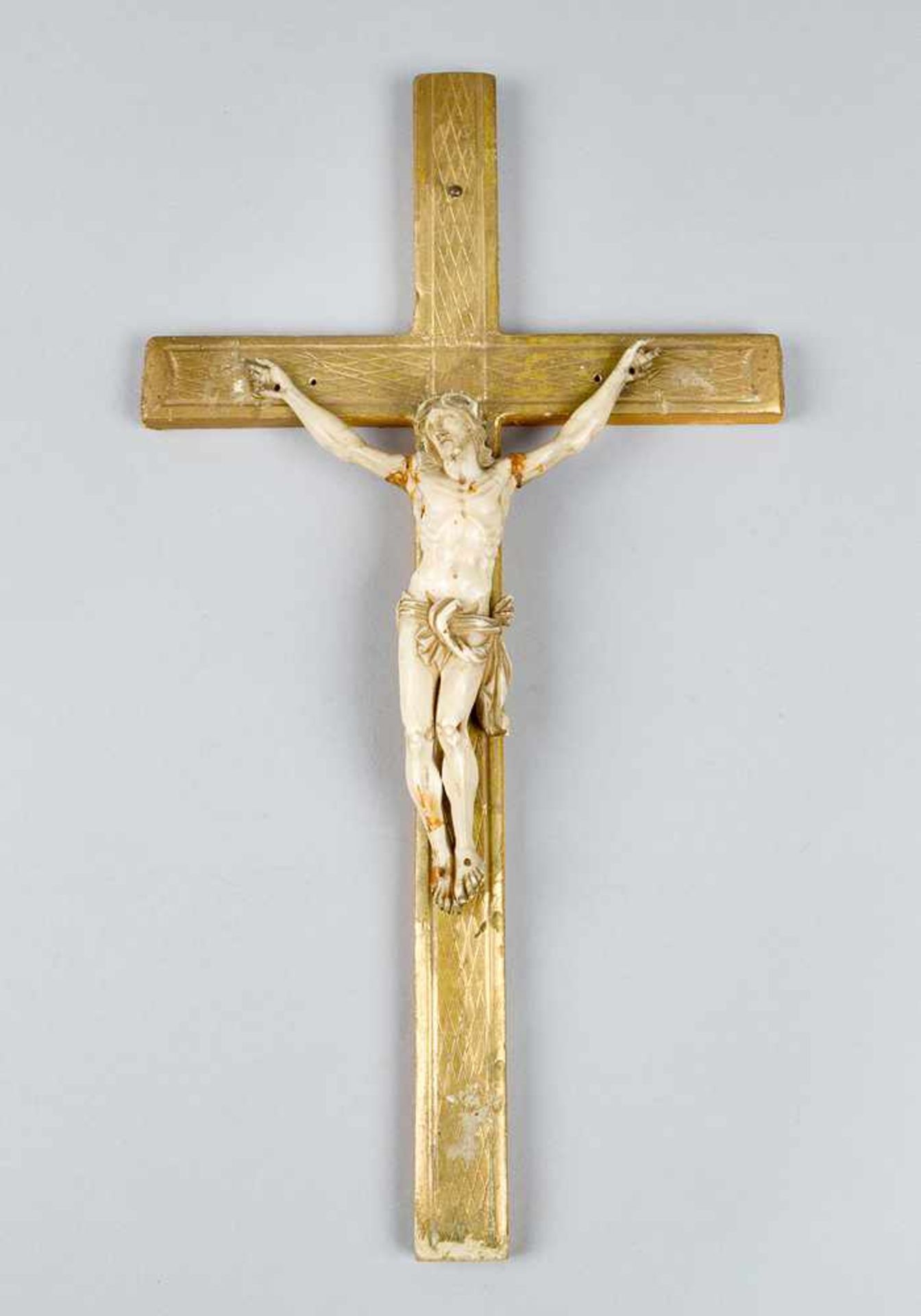 Small cross, I carved, wood gilded,19.century30 cmThis is a timed auction on our German portal lot- - Bild 3 aus 3