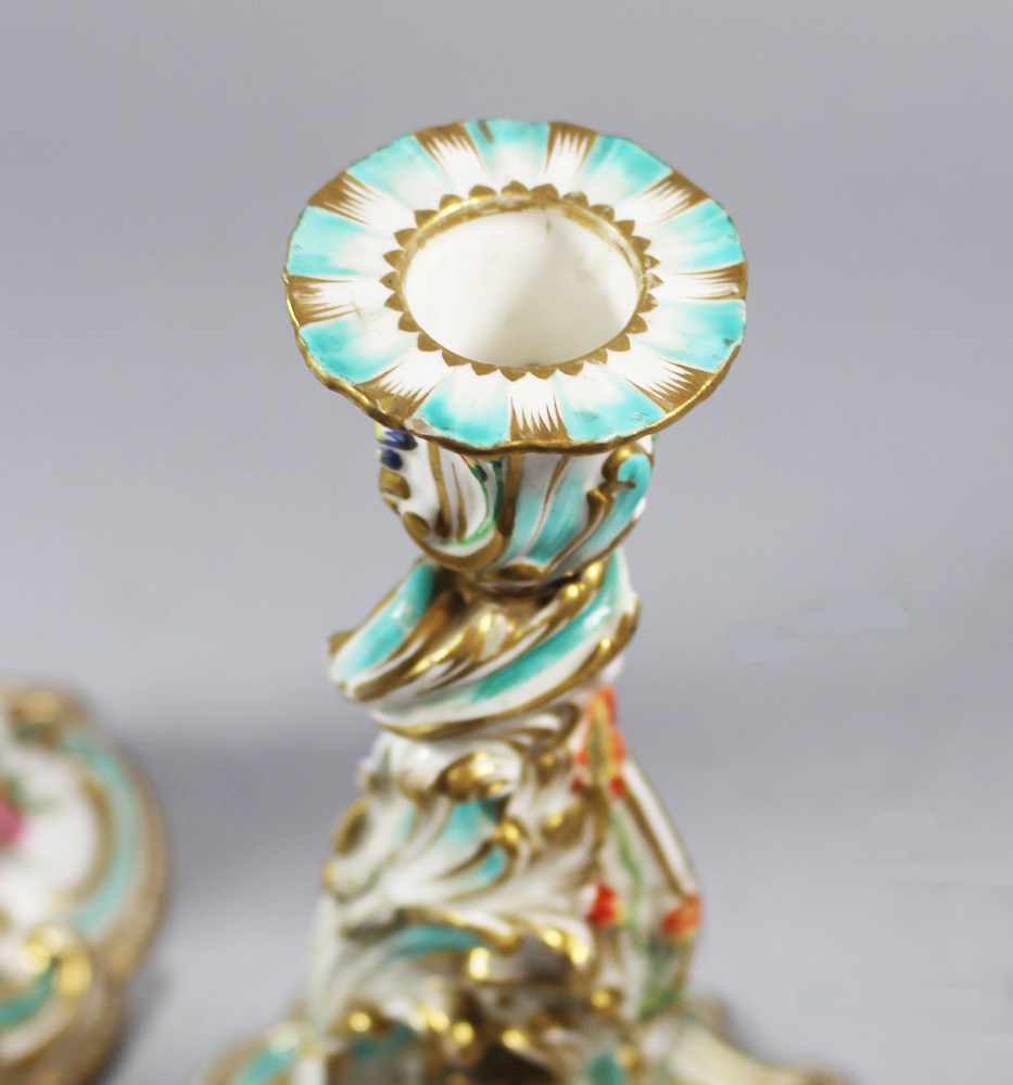 Two Porcelain candlesticks, curved shape, painted, 19. century20cmThis is a timed auction on our - Image 3 of 3