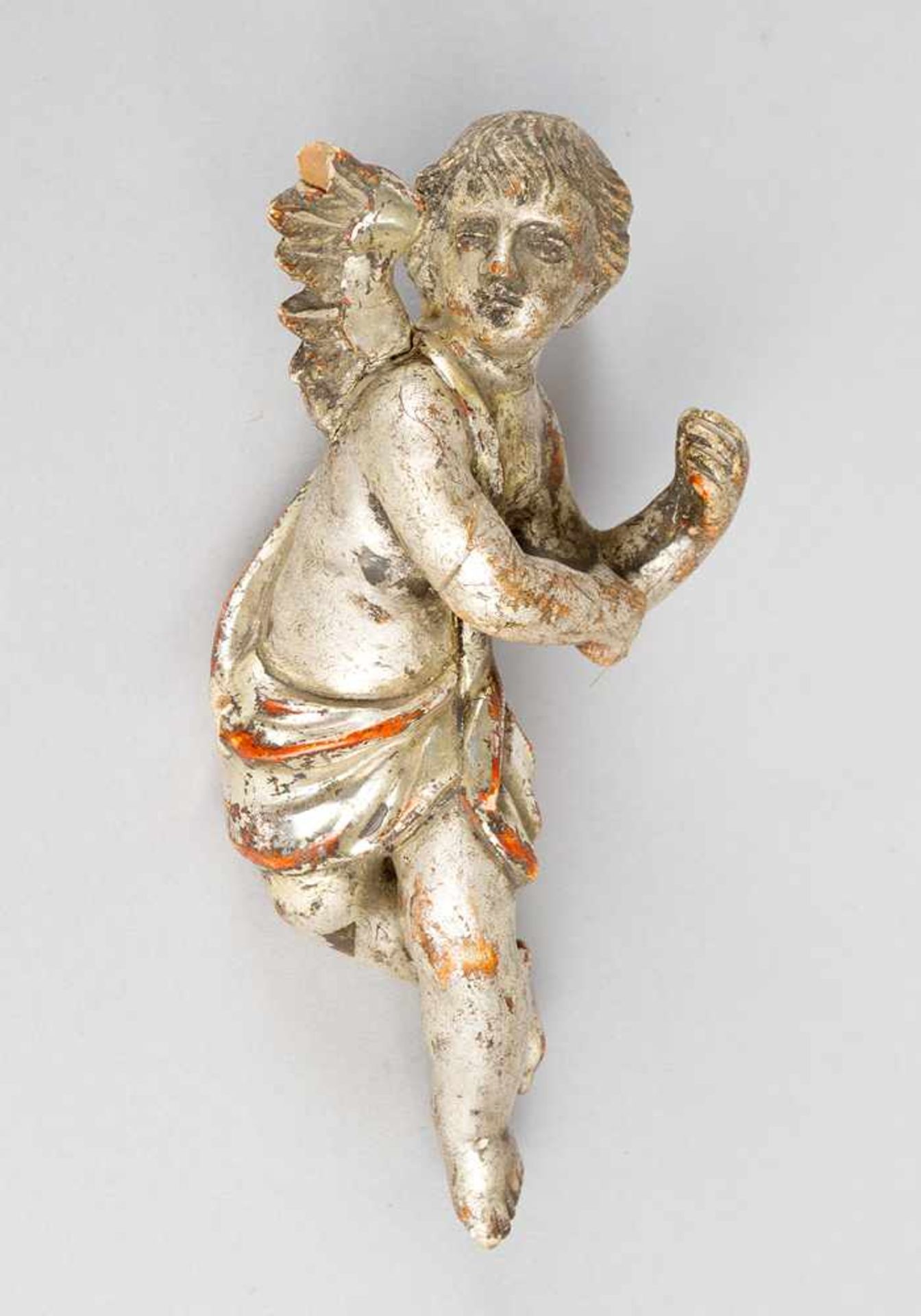 Pair of miniature angels. Wood carved with original silvered colour. One arm and wing attached. - Bild 2 aus 3