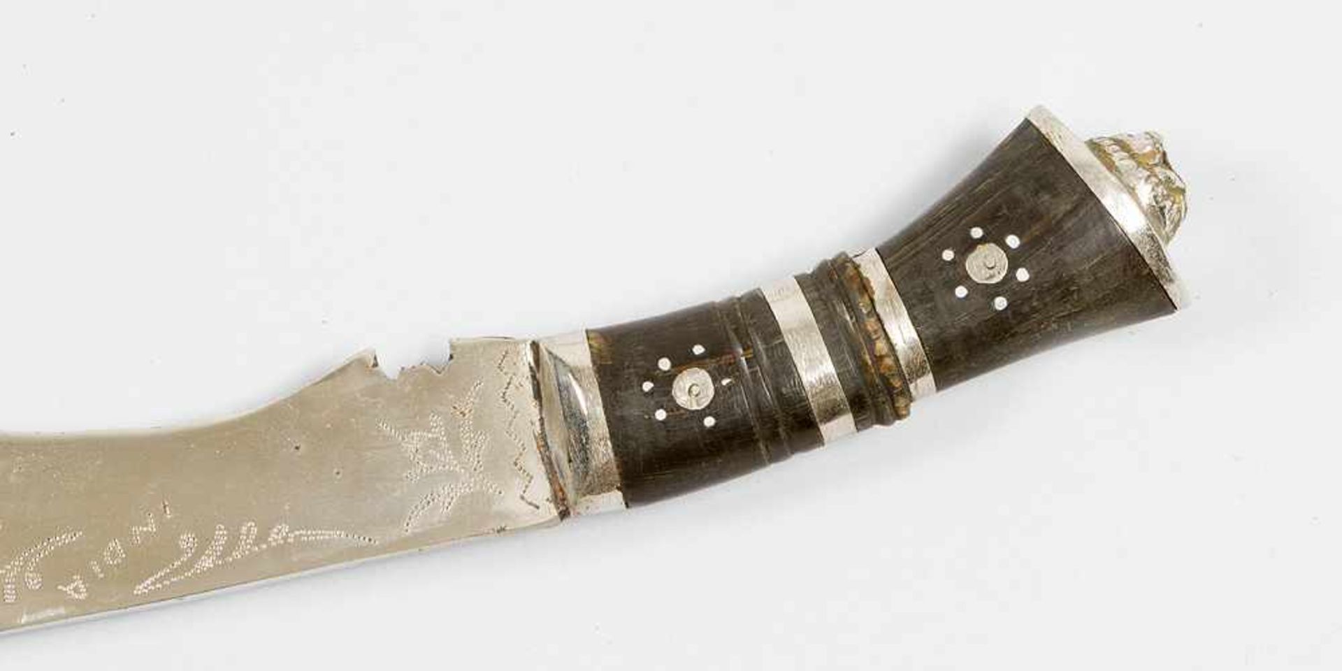 Oriental dagger, polished and decorated blade described India; wooden handgrip with metal - Bild 3 aus 3