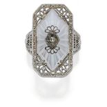 BAGUE EN OR 14 CARATS, CRISTAL DE ROCHE ET DIAMANT