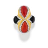 BAGUE EN OR, ONYX ET CORAIL, ET DIAMANTS, SIGNÈE KUTCHINSKY