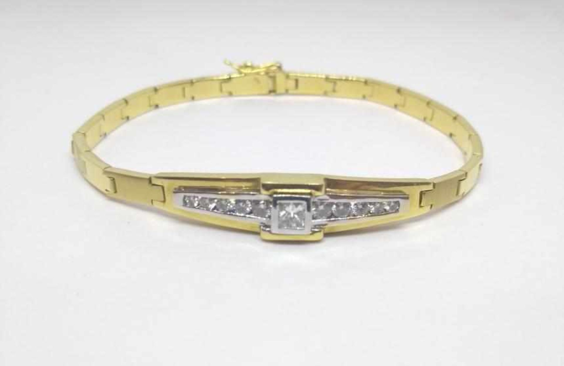 ArmketteGold 750, Brillanten zus. ca. 0,35ct., 1 Diamant 0,15ct., Steckschließe,