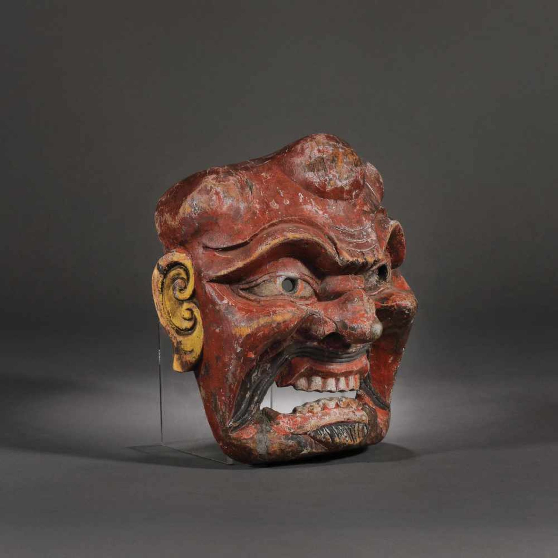 Noh Theatre wooden mask, Meiji Era, Japan, the end of the 19th centuryNoh Theatre wooden mask, Meiji - Bild 2 aus 4