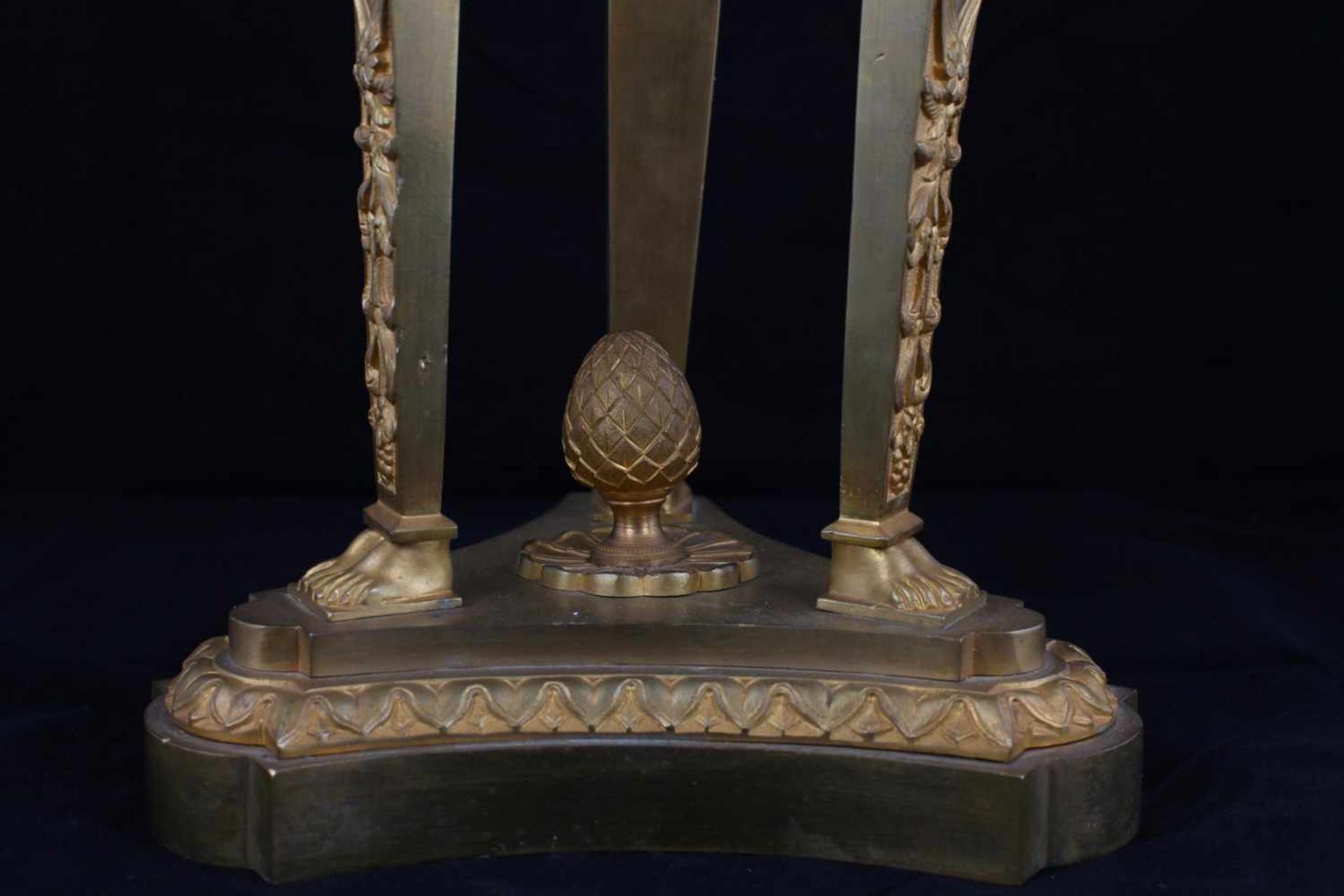 Centerpiece with antique decorations. Early XIX century.France. Bronze, casting, engraving, mount, - Bild 2 aus 7