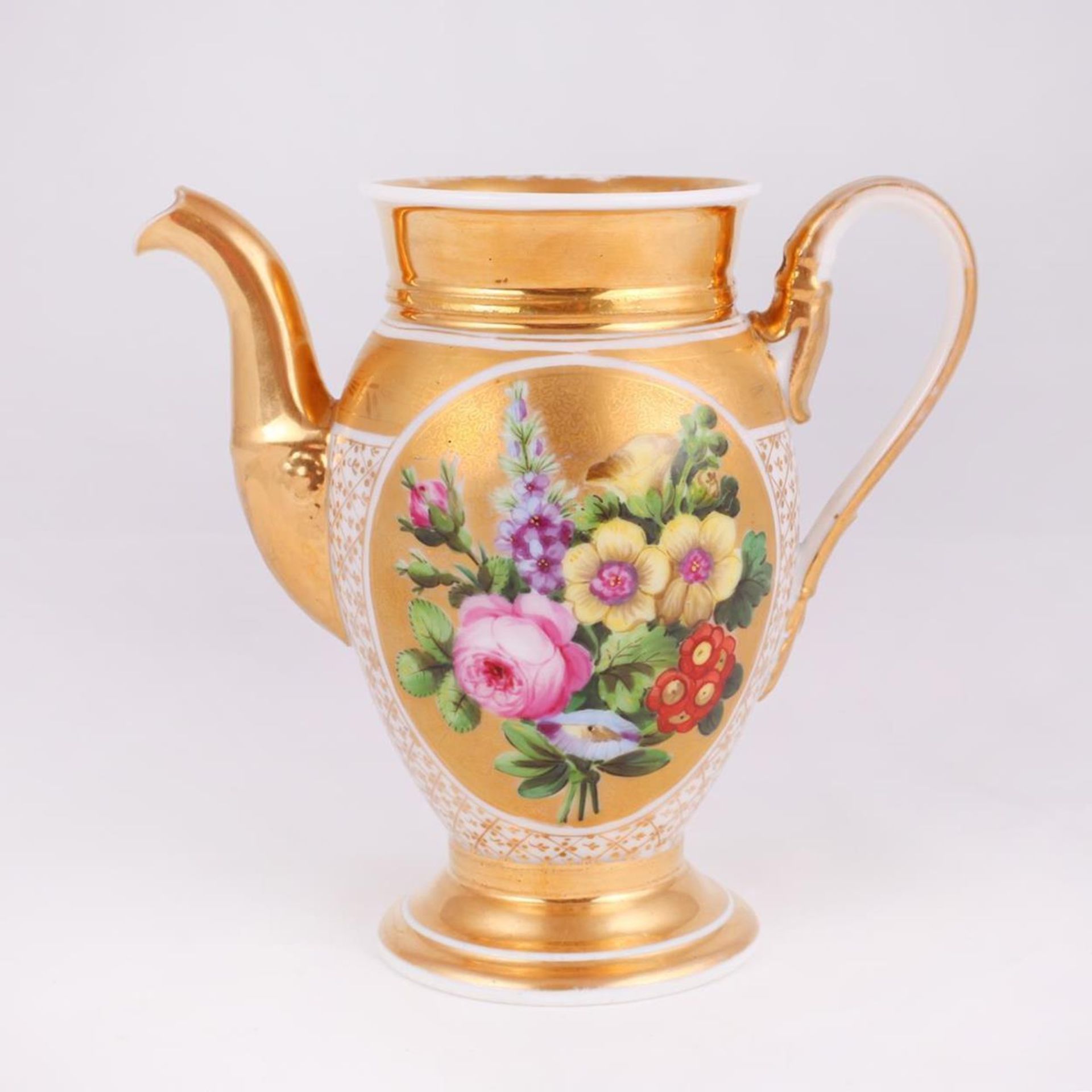 Teapot with the floral painting. [Popov].Popov Factory. 1830s. Porcelain, gilding, painting. - Image 2 of 7